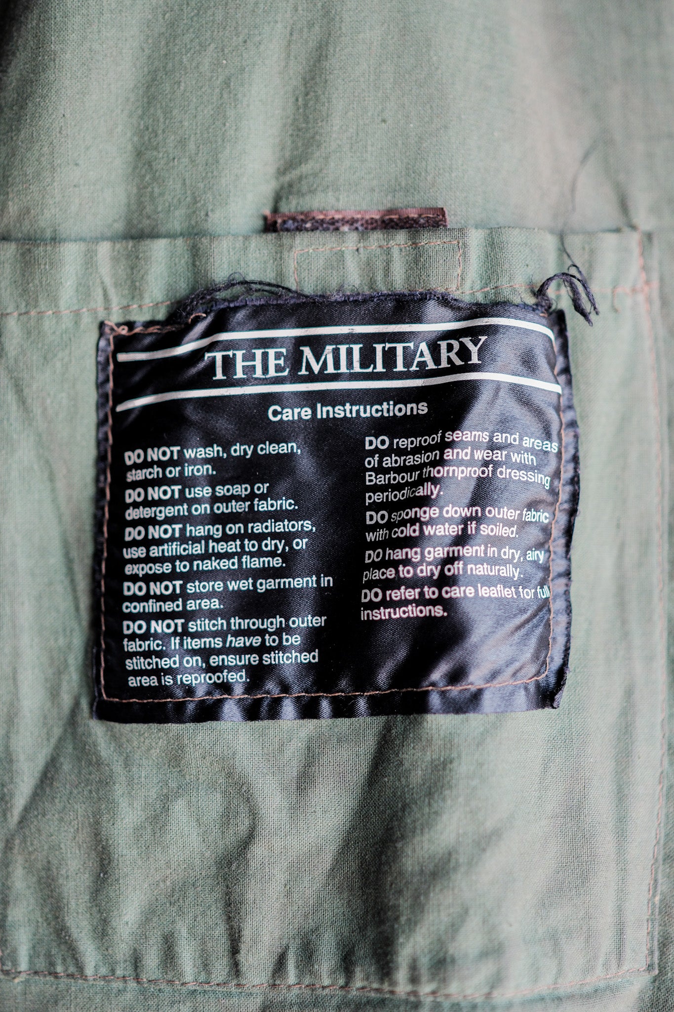【~80's】Vintage Barbour DPM Camouflage Waxed Jacket “THE MILITARY" “2nd Model” 2 Crest Size.42