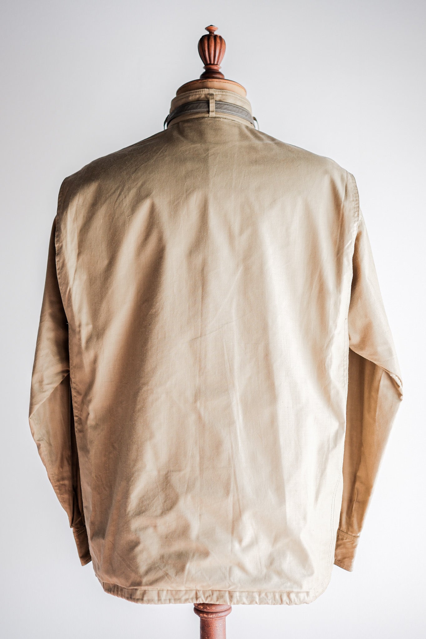 【~80's】French Vintage Hunting Jacket Size.46 "L'ESQUIMAU INTERNATIONAL"