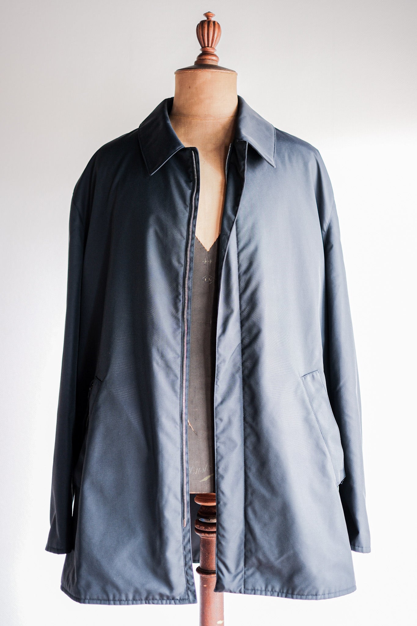 【~90's】Old Hermès Paris Navy Polyamide Harf Coat Size.56