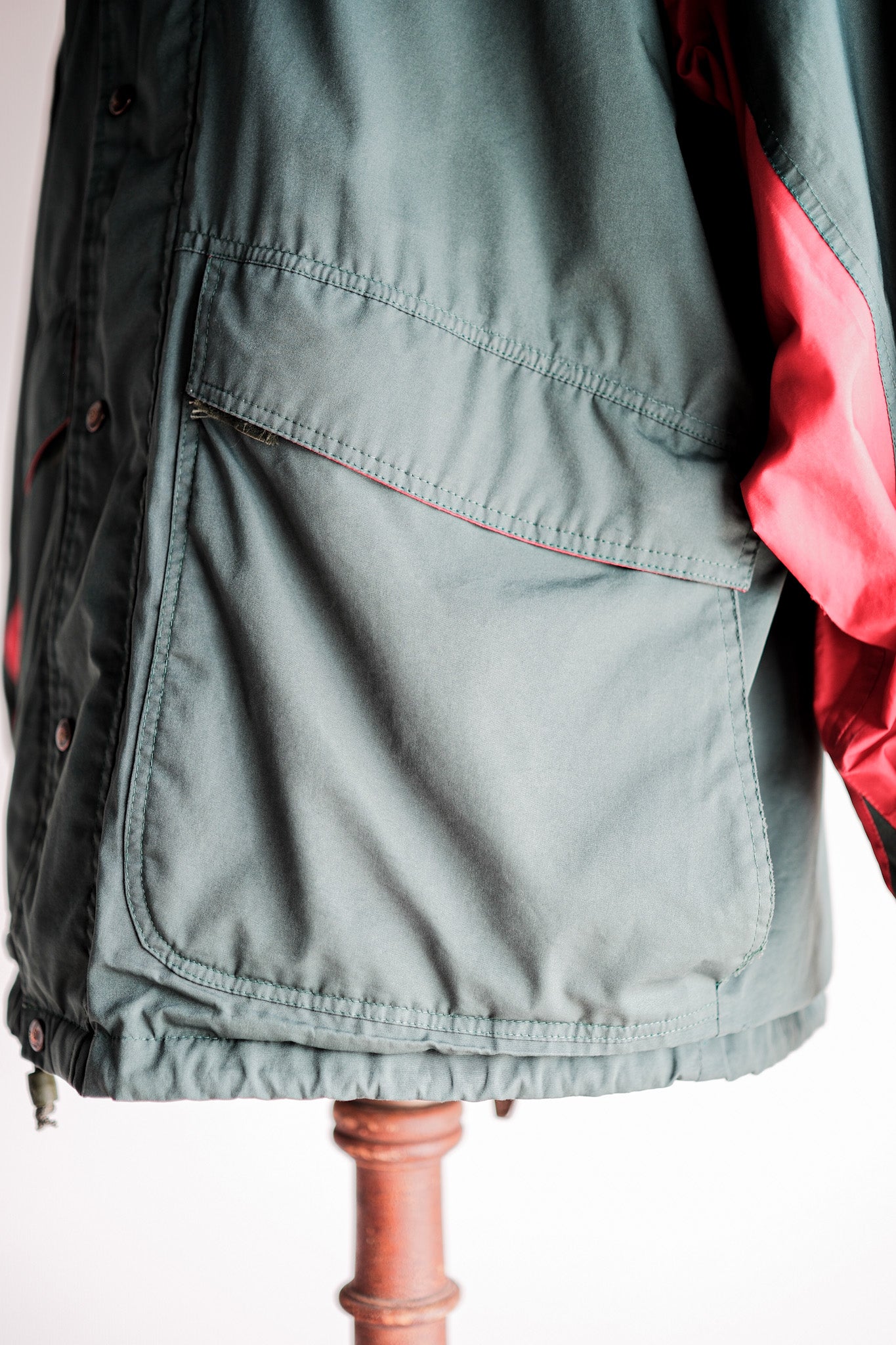 【~90's】Vintage Berghaus Nylon Hiking Jacket Size.Medium