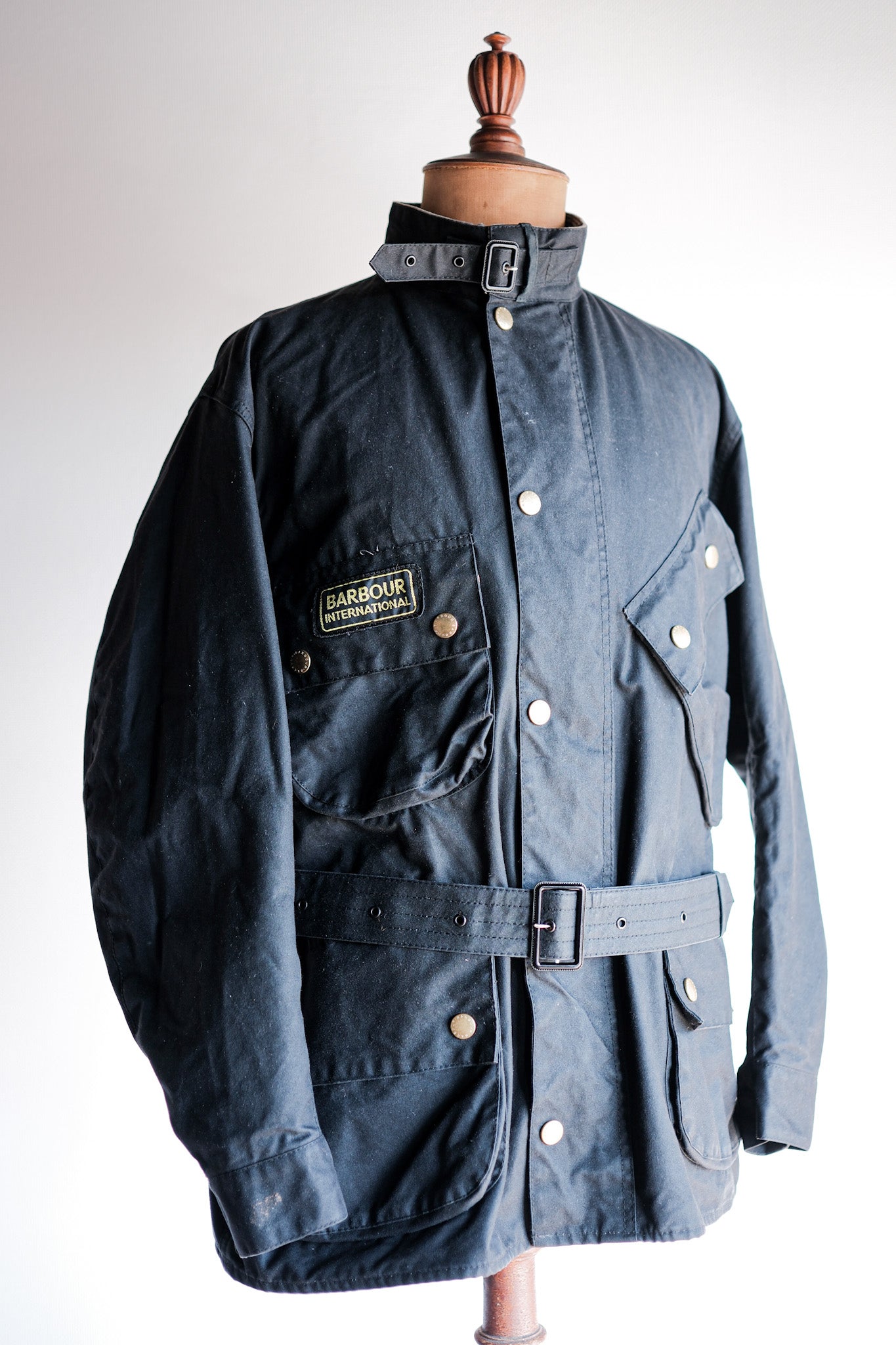 【~90's】Vintage Barbour "INTERNATIONAL SUIT" 3 Crest Size.44