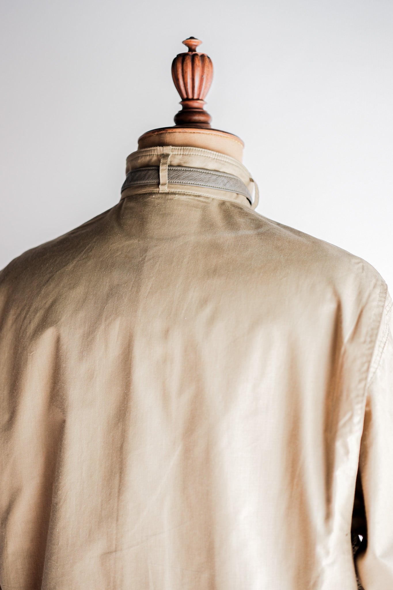 【~80's】French Vintage Hunting Jacket Size.46 "L'ESQUIMAU INTERNATIONAL"