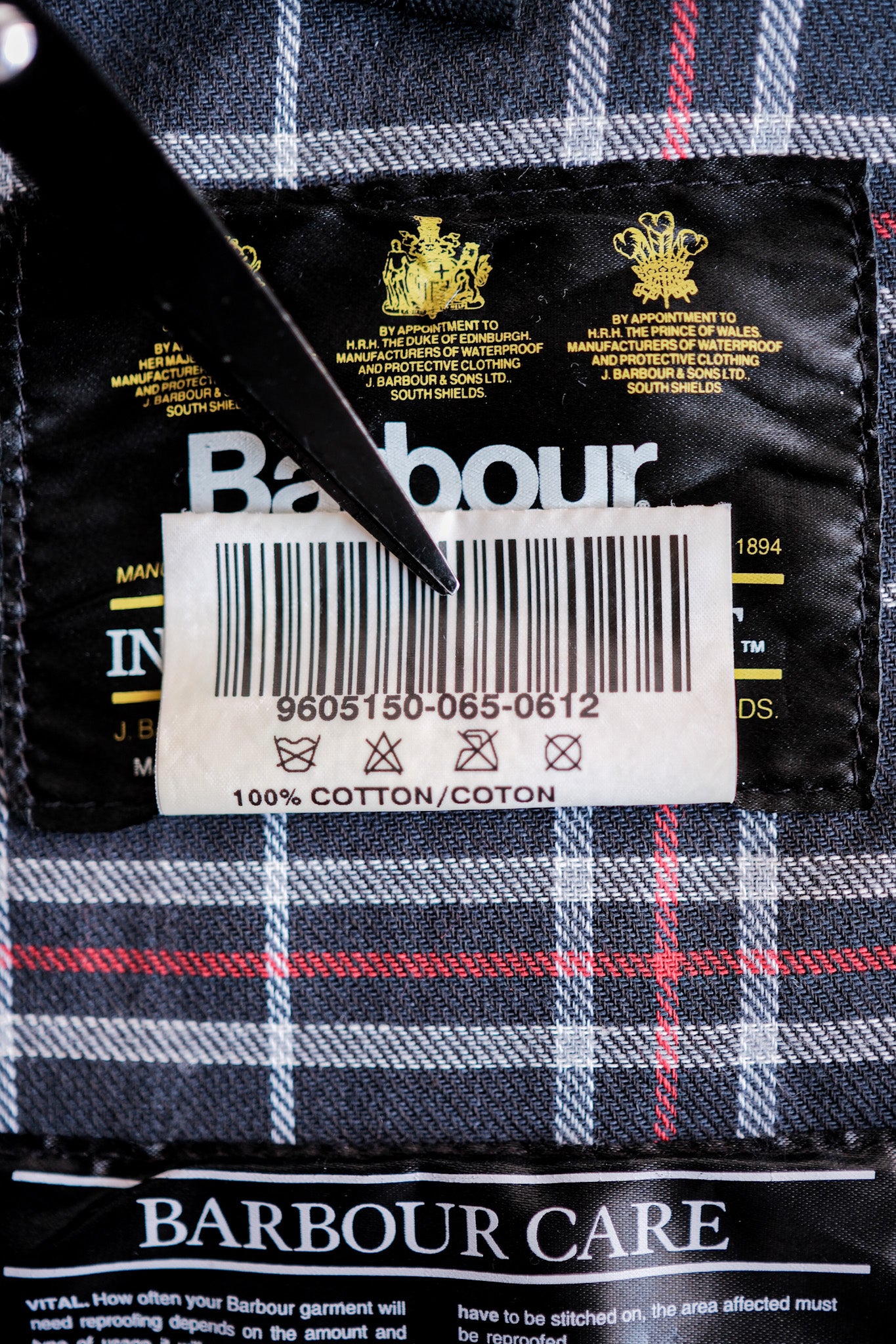 【~90's】Vintage Barbour "INTERNATIONAL SUIT" 3 Crest Size.44