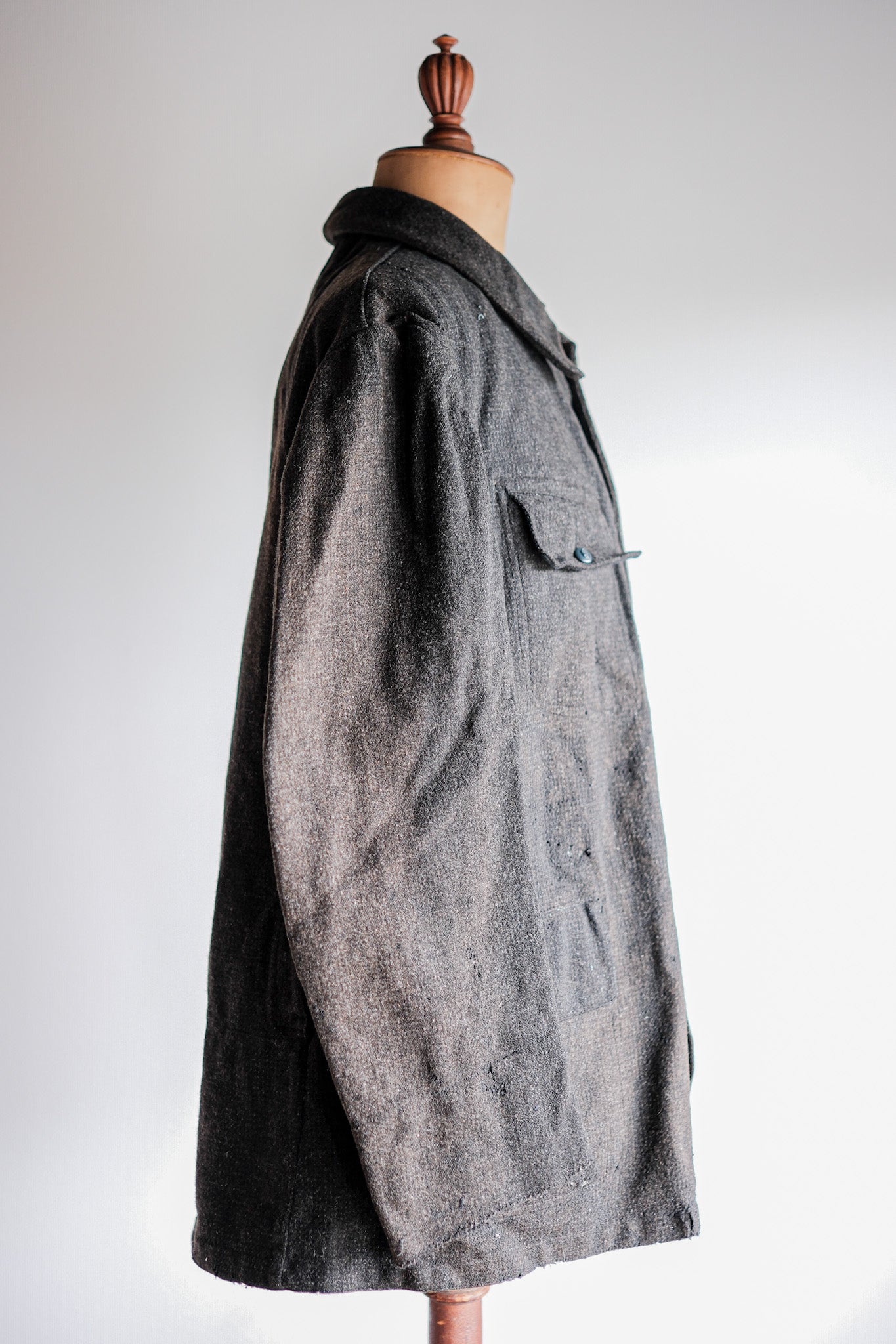 【~30's】French Vintage Gray Wool Hunting Jacket With Chin Strap "Boro"