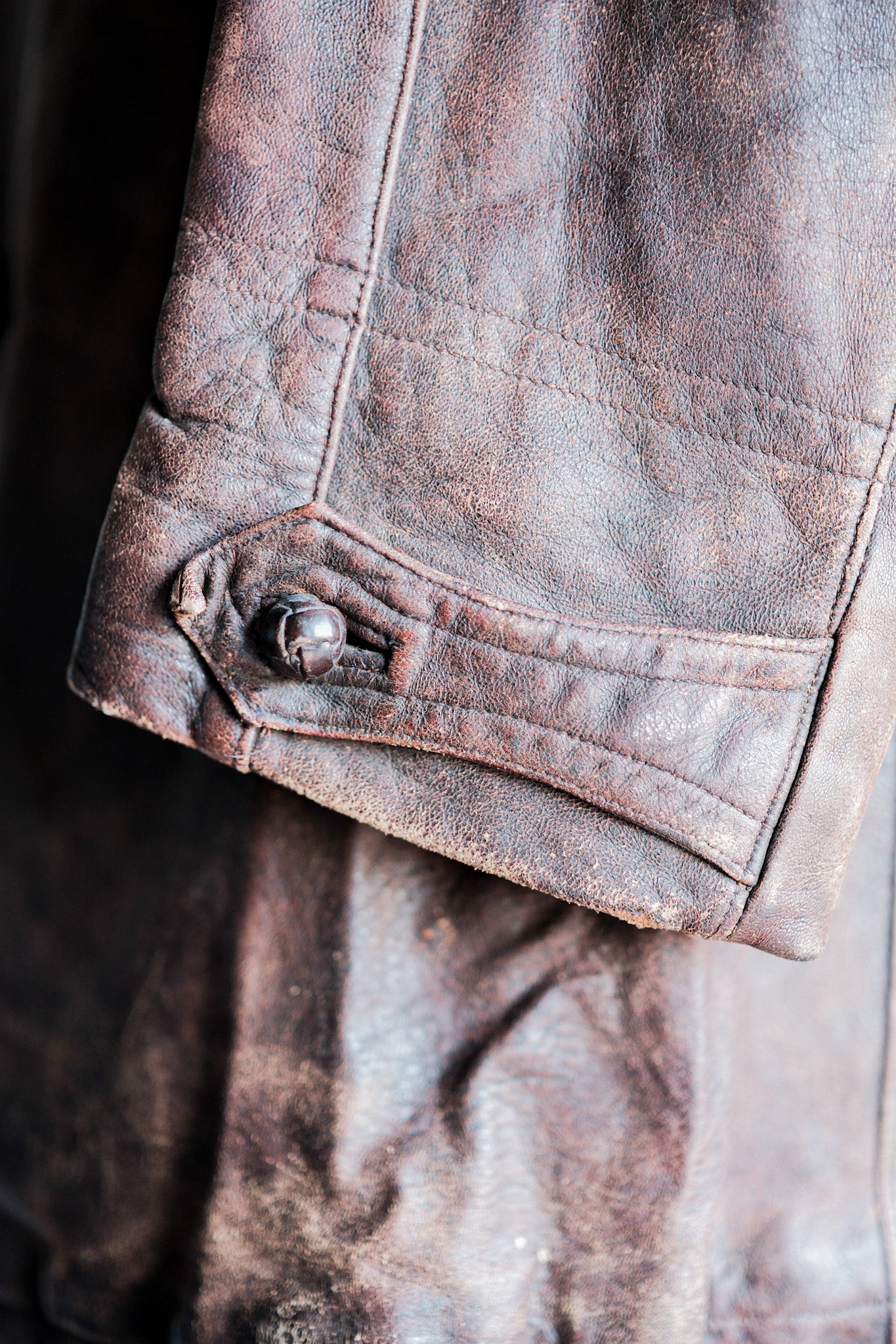 【~40's】French Vintage Double Breasted Brown Leather Coat With Chin Strap