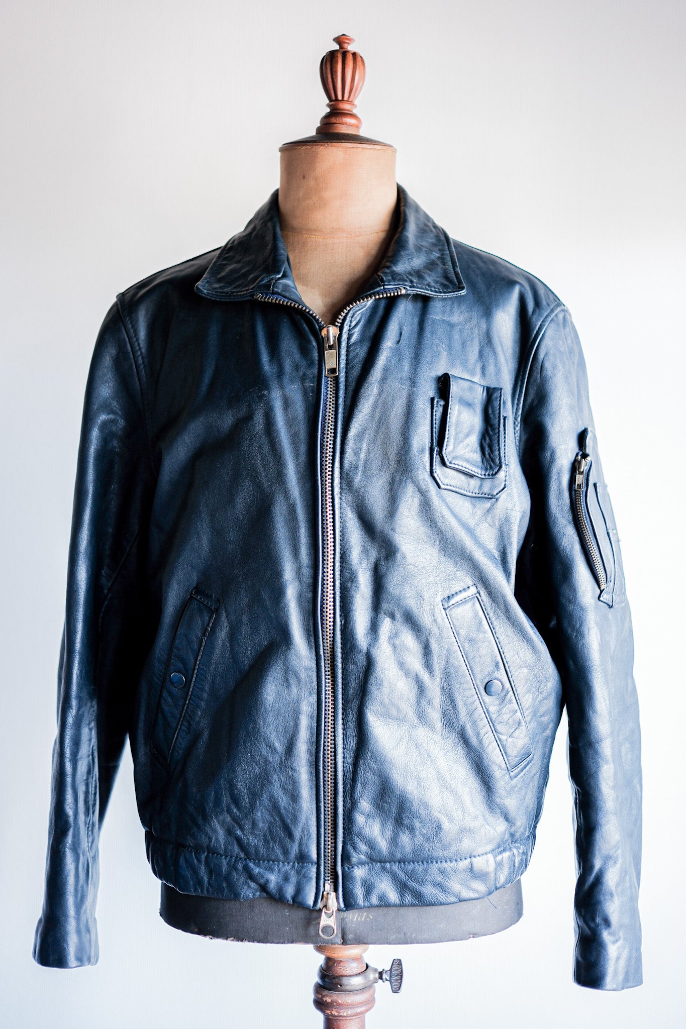 80's] French Air Force Pilot Leather Jacket Size.46 