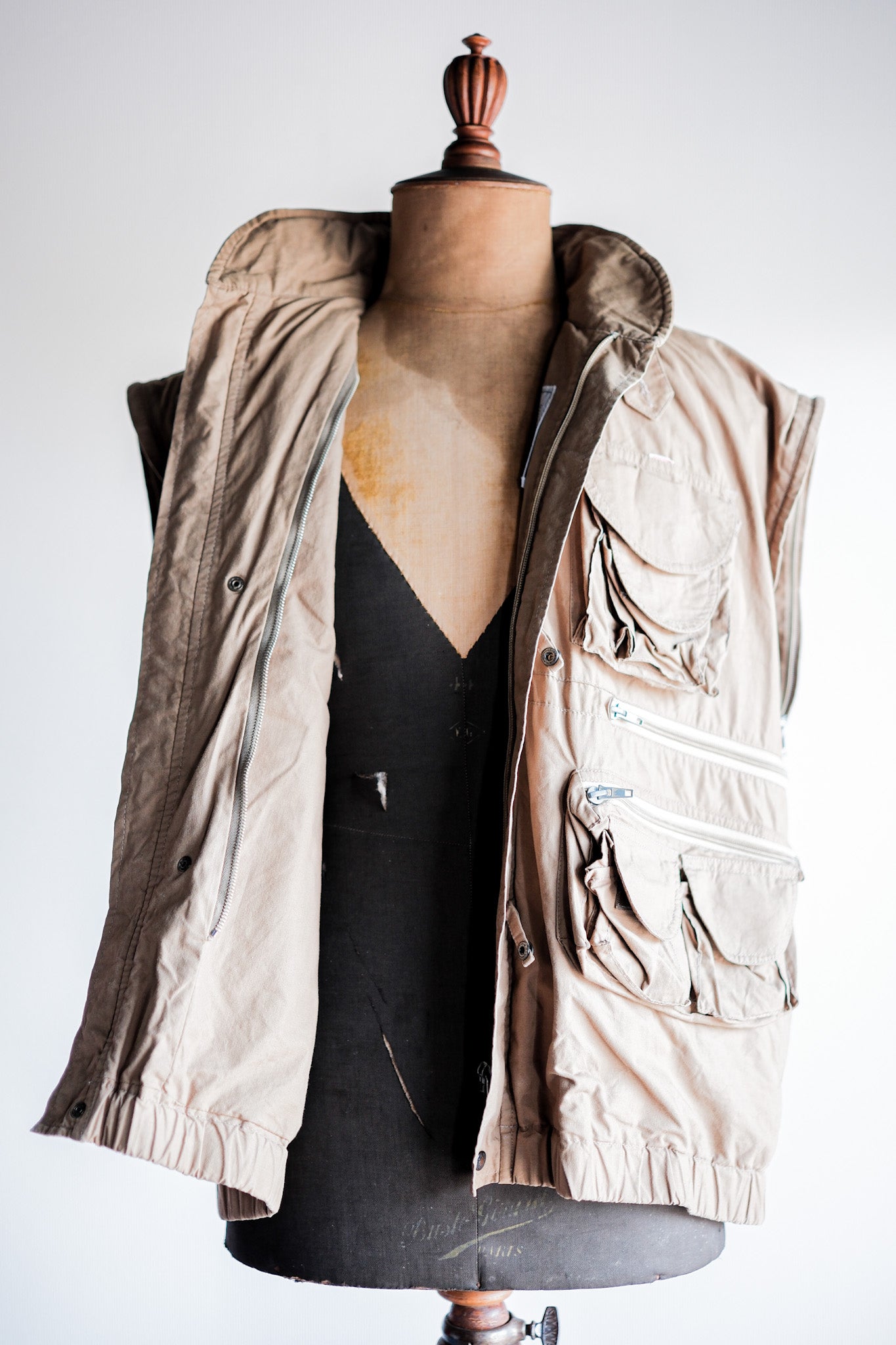 【~90's】Old Renoma Paris Multi Pocket Photographer Vest Size.48/50