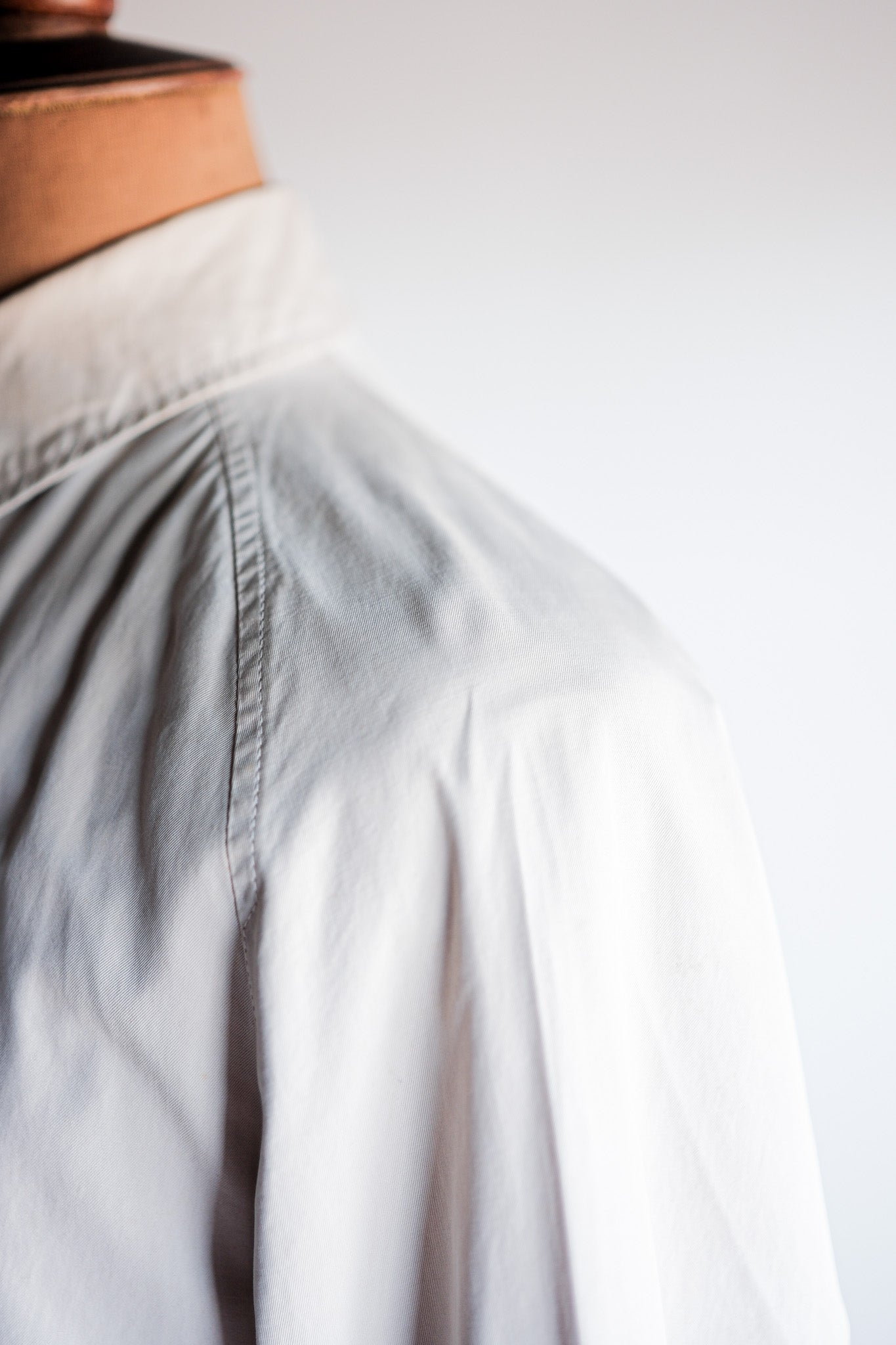 【~50's】Vintage Burberrys Single Raglan Balmacaan Coat C100 for Ladies "Made in France"