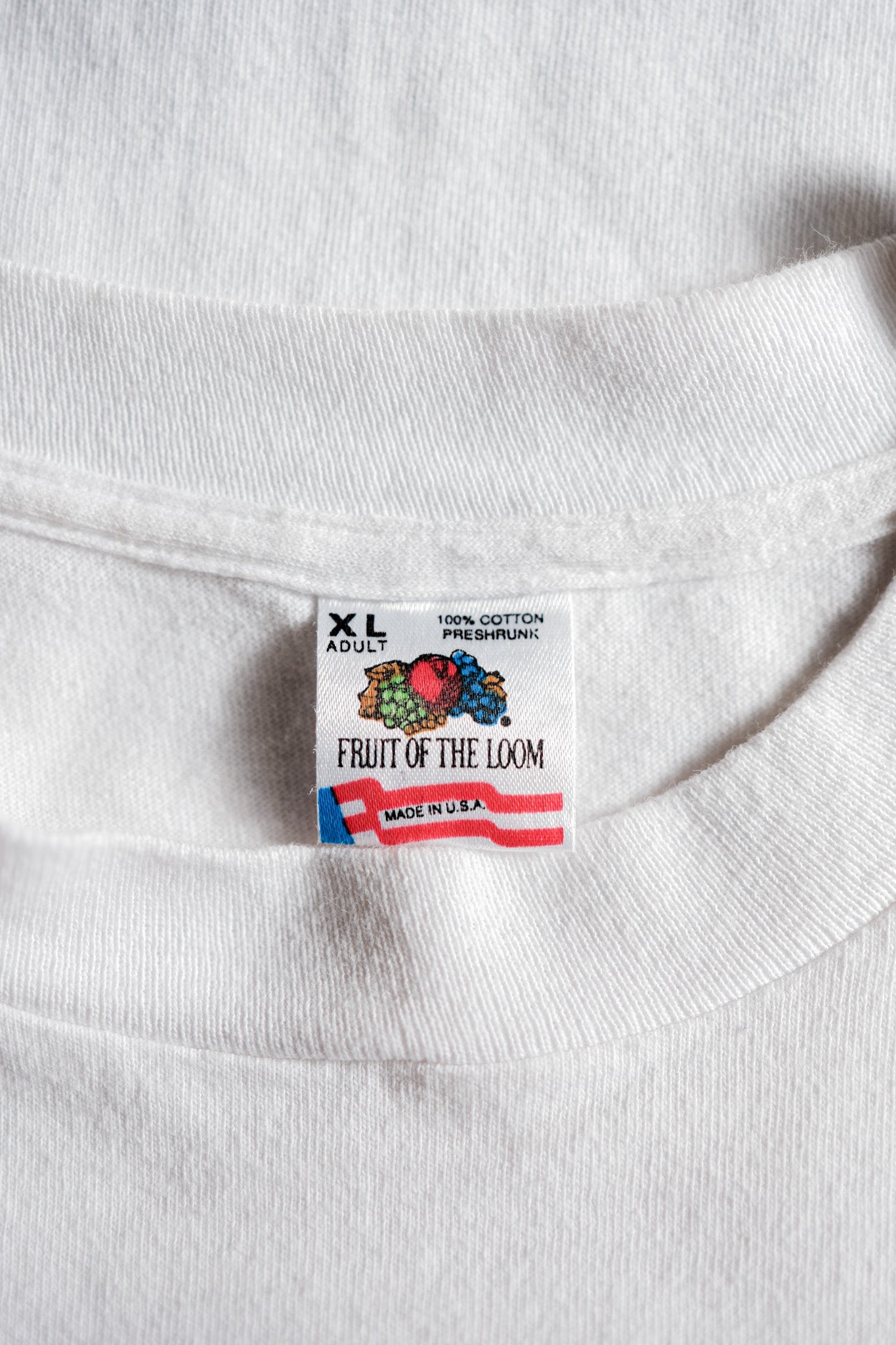 【~90's】Vintage Graphic Print T-shirt Size.XL "LIFE'S A PEACH" "Made in U.S.A."