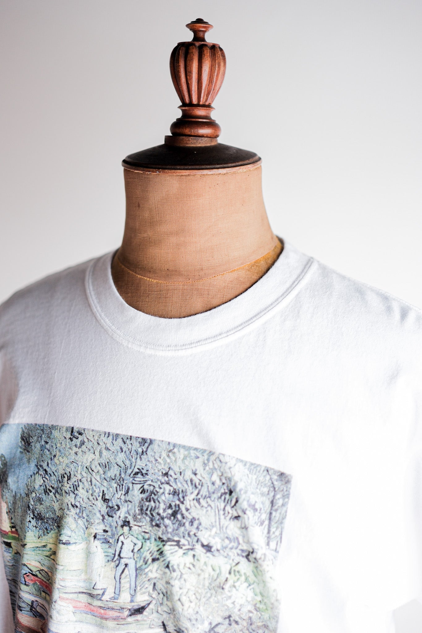 【~00's】Vintage Art Print T-shirt Size.L "Vincent Van Gogh's" "Bank of the Oise at Auvers"