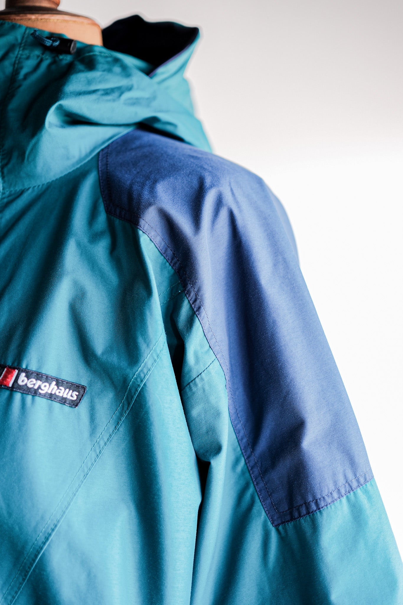 【~90's】Vintage Berghaus GORE-TEX Mountain Parka