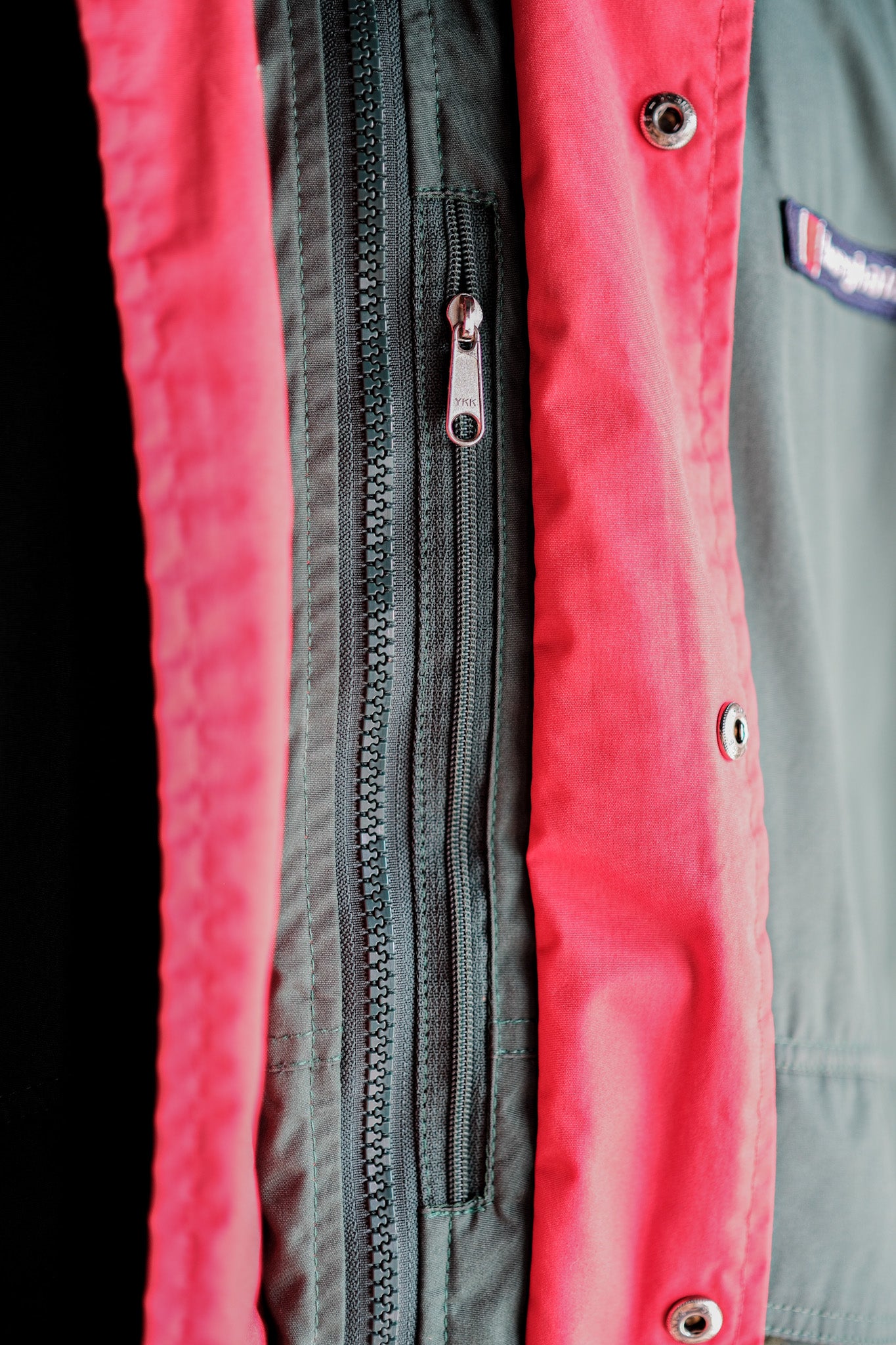 【~90's】Vintage Berghaus Nylon Hiking Jacket Size.Medium