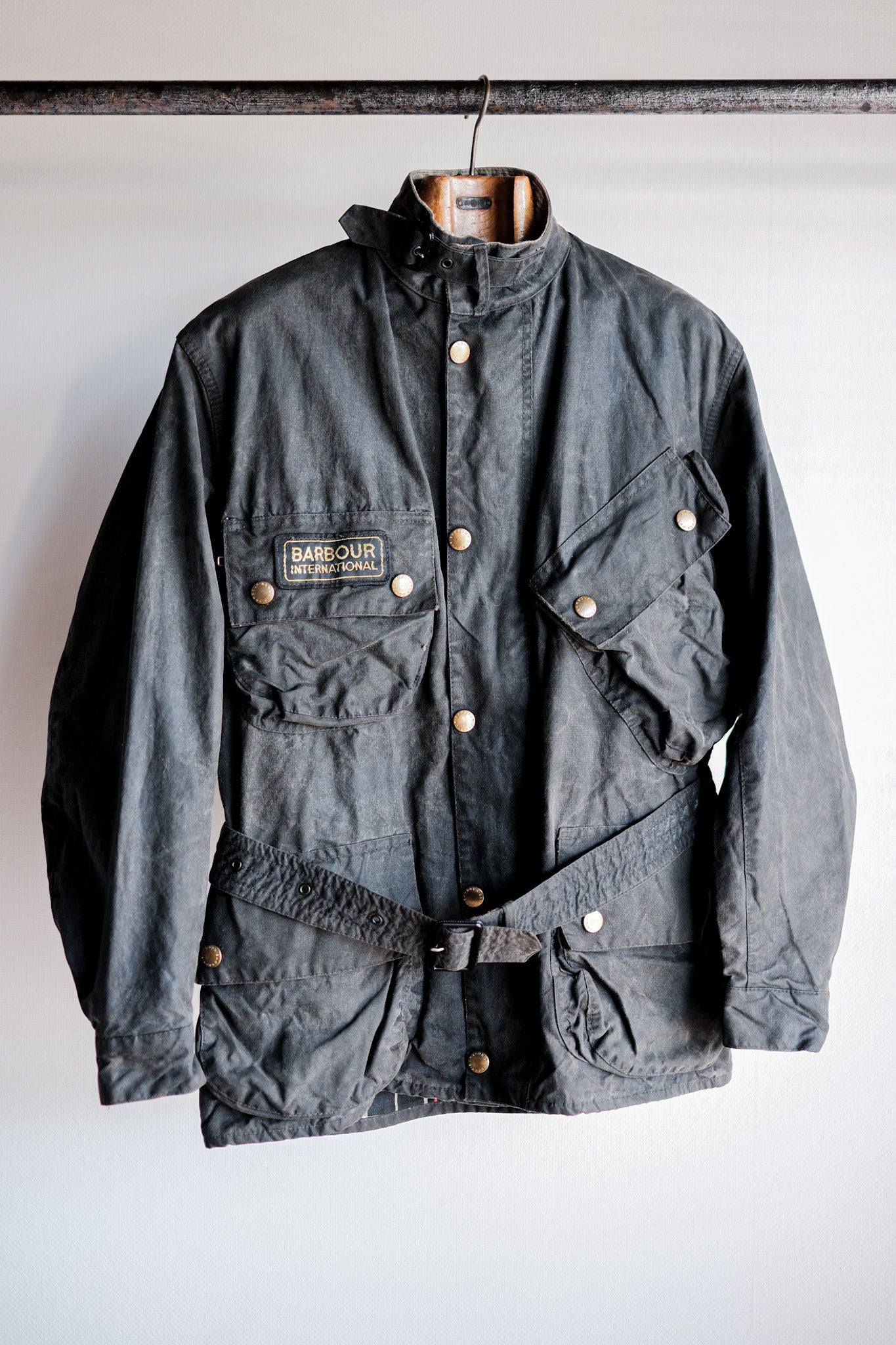 【~80's】Vintage Barbour "INTERNATIONAL SUIT" 2 Crest Size.38