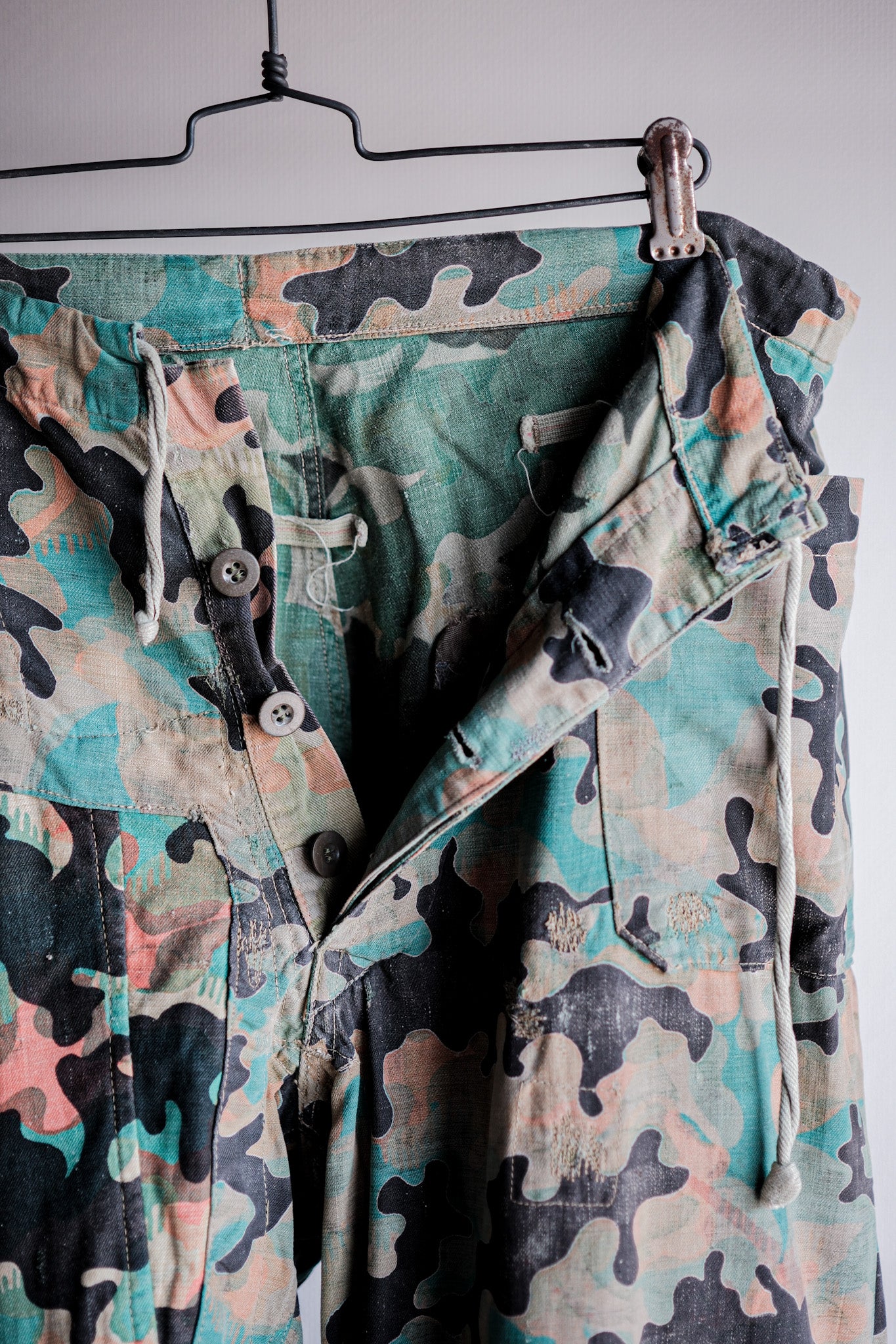 【~50's】Czechoslovakian Army Dubaky Camouflage Reversible Trousers