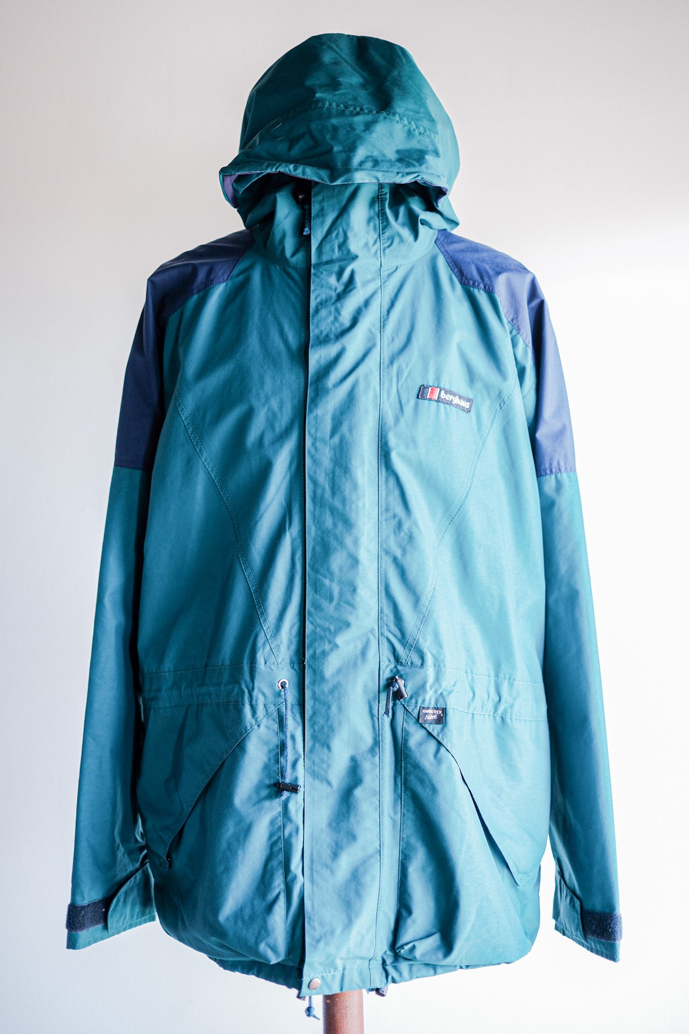 【~90's】Vintage Berghaus GORE-TEX Mountain Parka