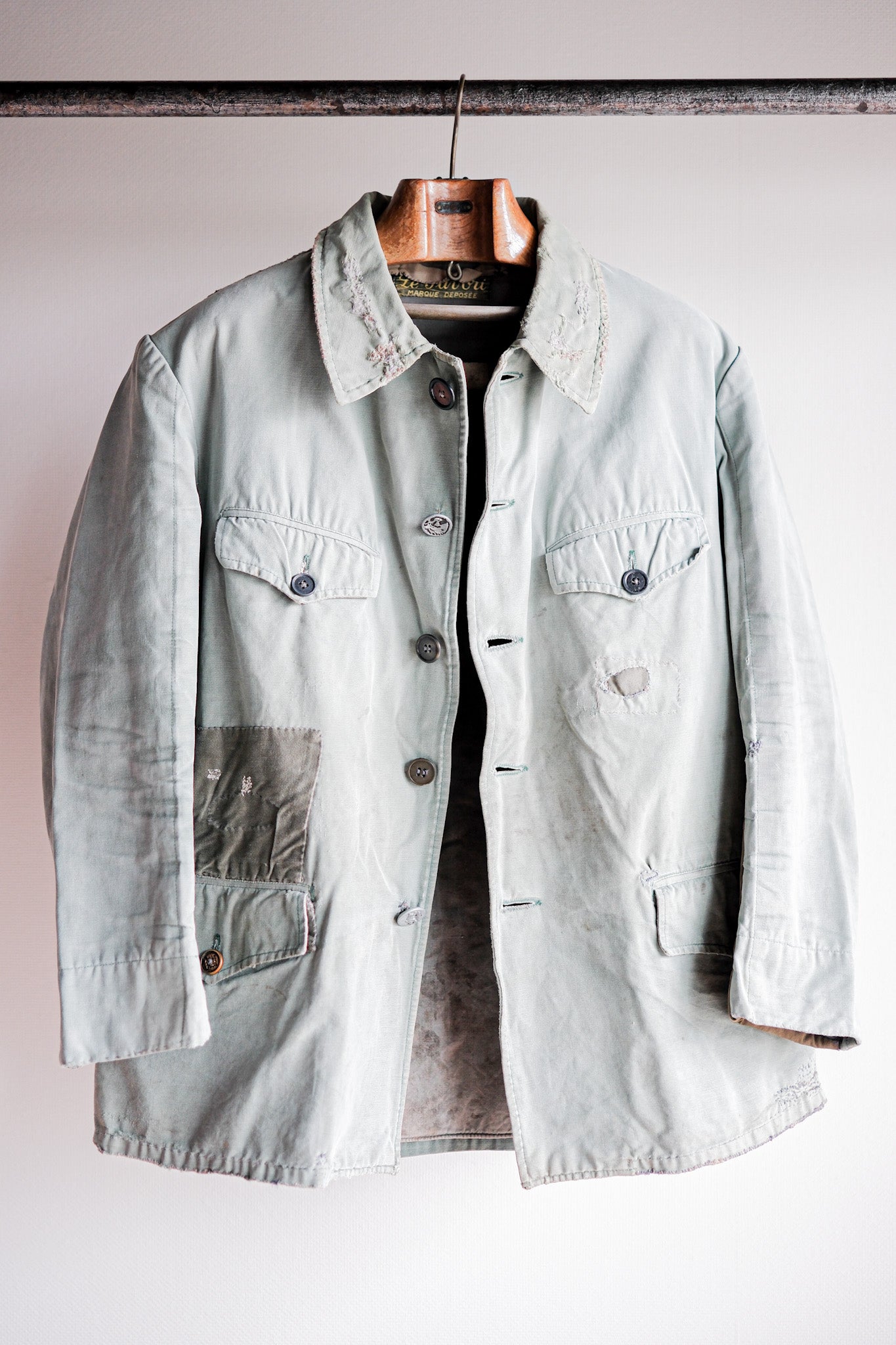 【~50's】French Vintage Green Cotton Canvas Hunting Jacket With Chin Strap "Patchwork"