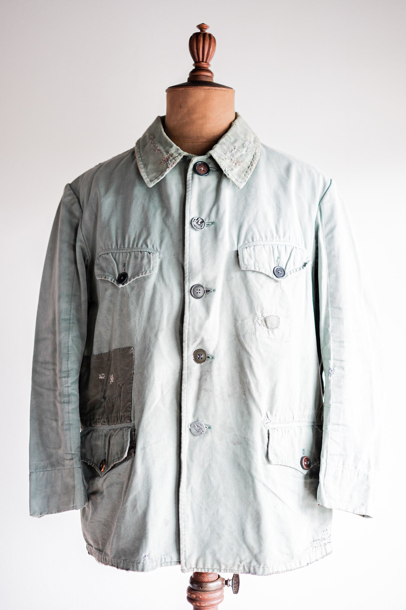 【~50's】French Vintage Green Cotton Canvas Hunting Jacket With Chin Strap "Patchwork"