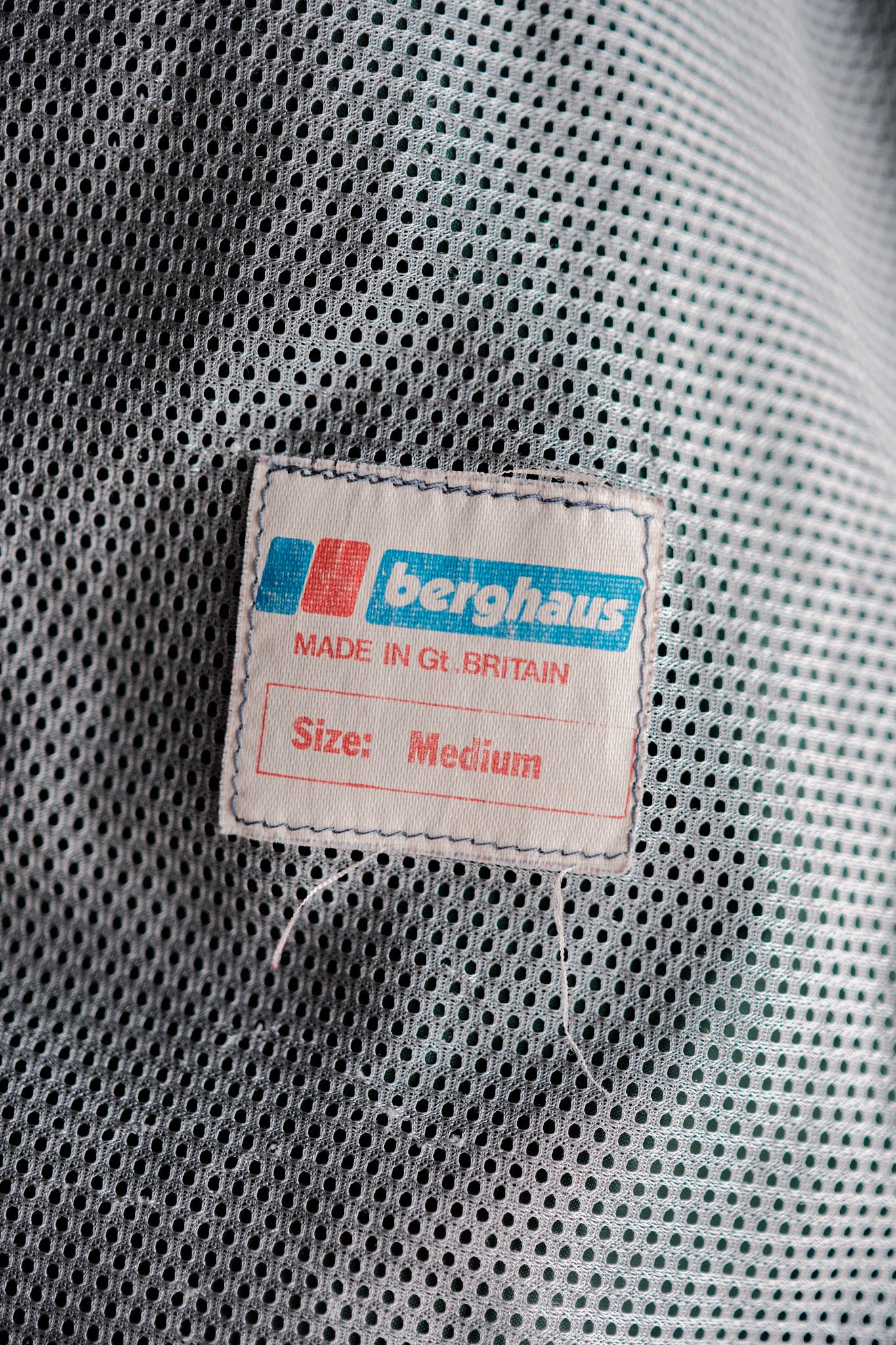 【~90's】Vintage Berghaus Nylon Hiking Jacket Size.Medium