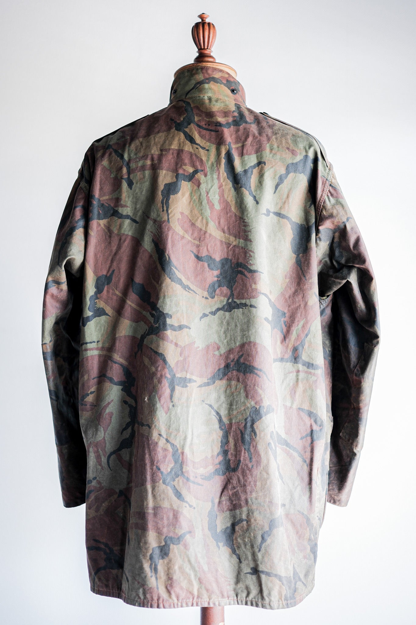 【~80's】Vintage Barbour DPM Camouflage Waxed Jacket “THE MILITARY" “2nd Model” 2 Crest Size.42