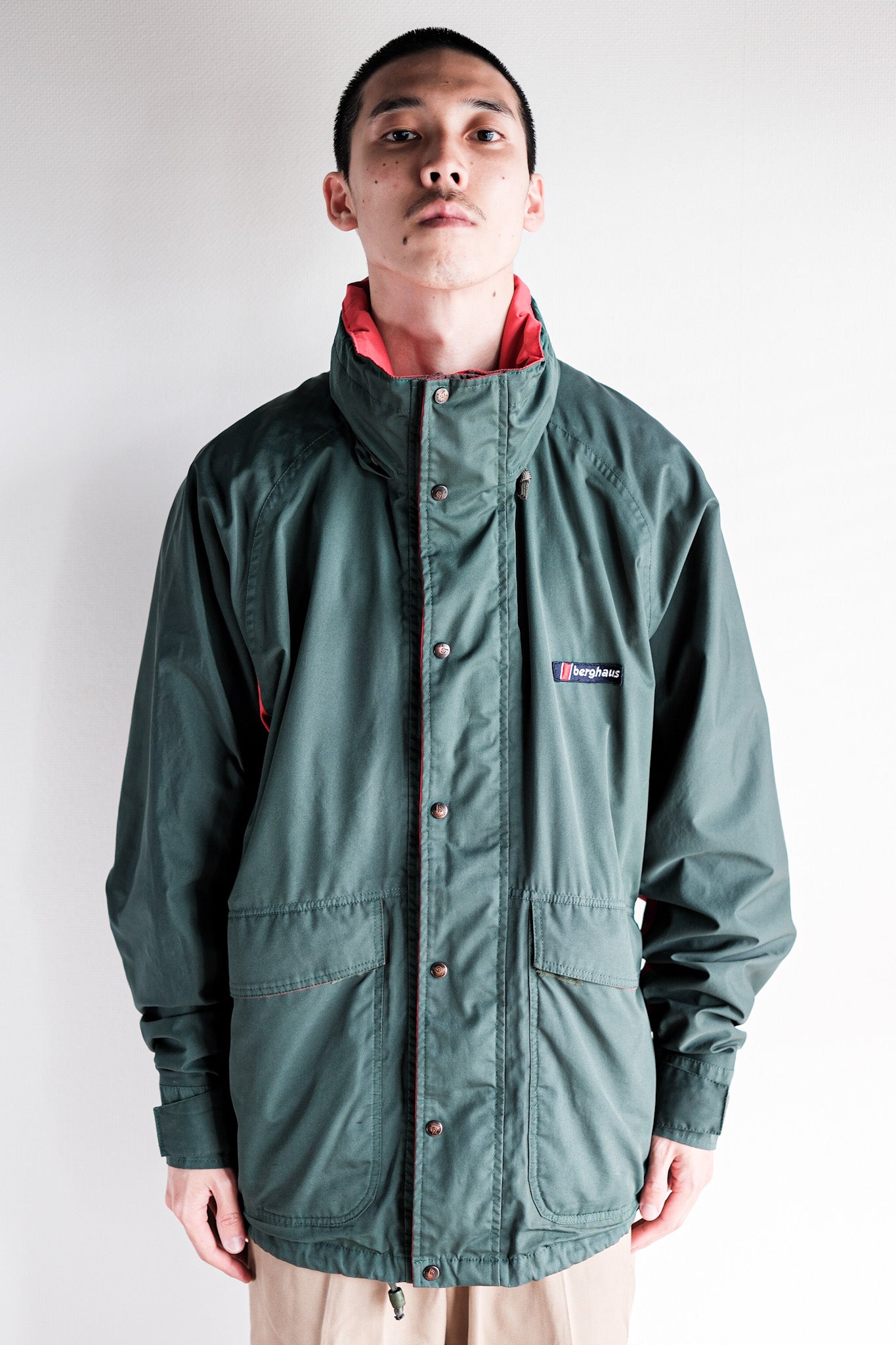 【~90's】Vintage Berghaus Nylon Hiking Jacket Size.Medium