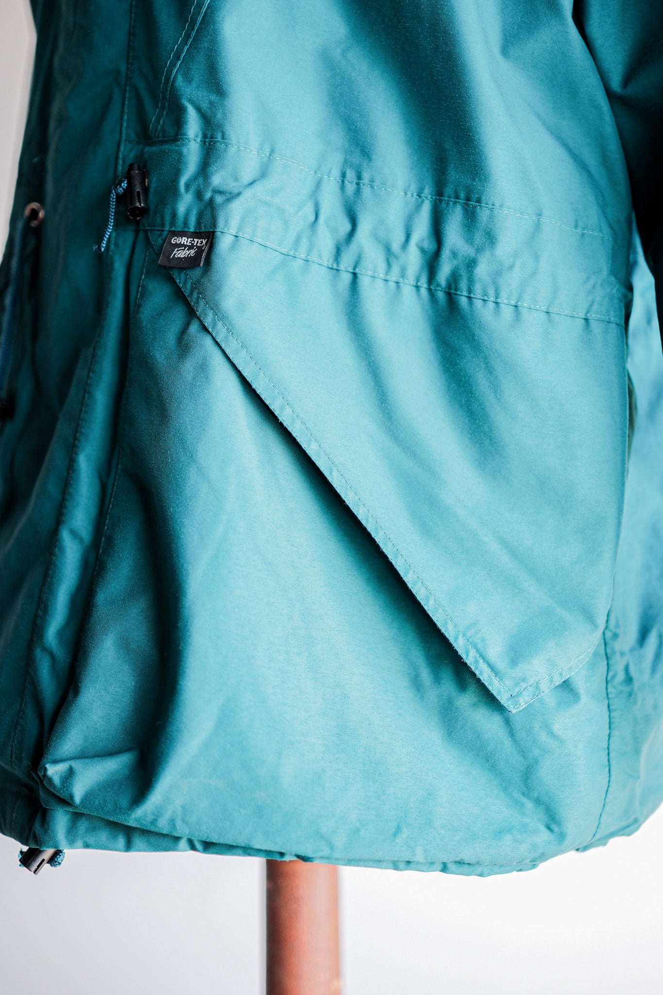 【~90's】Vintage Berghaus GORE-TEX Mountain Parka