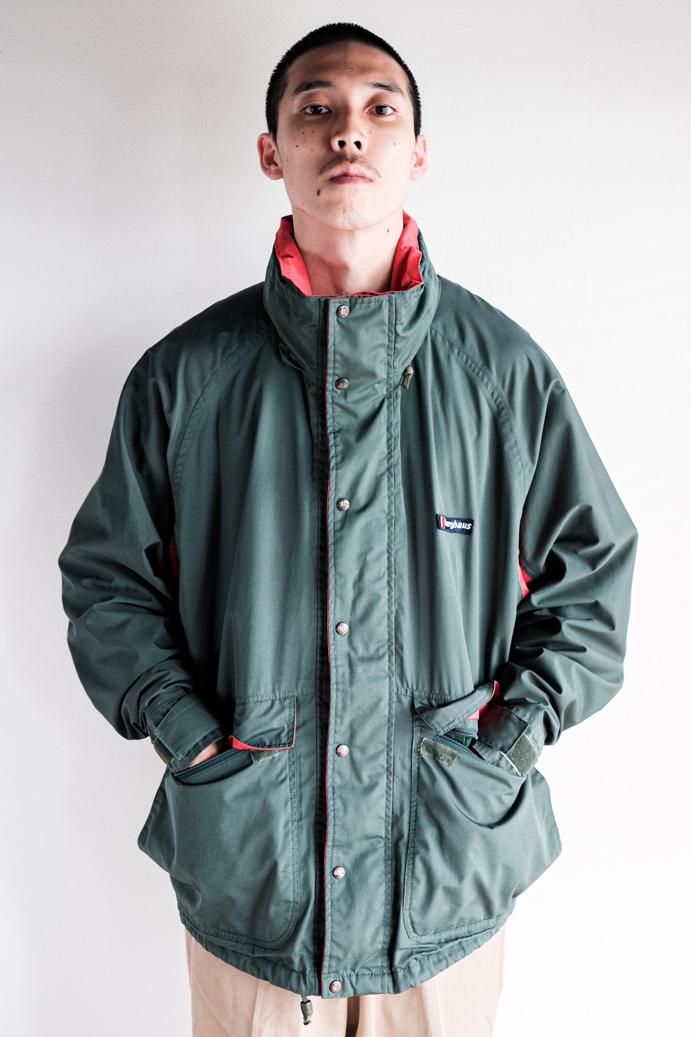【~90's】Vintage Berghaus Nylon Hiking Jacket Size.Medium