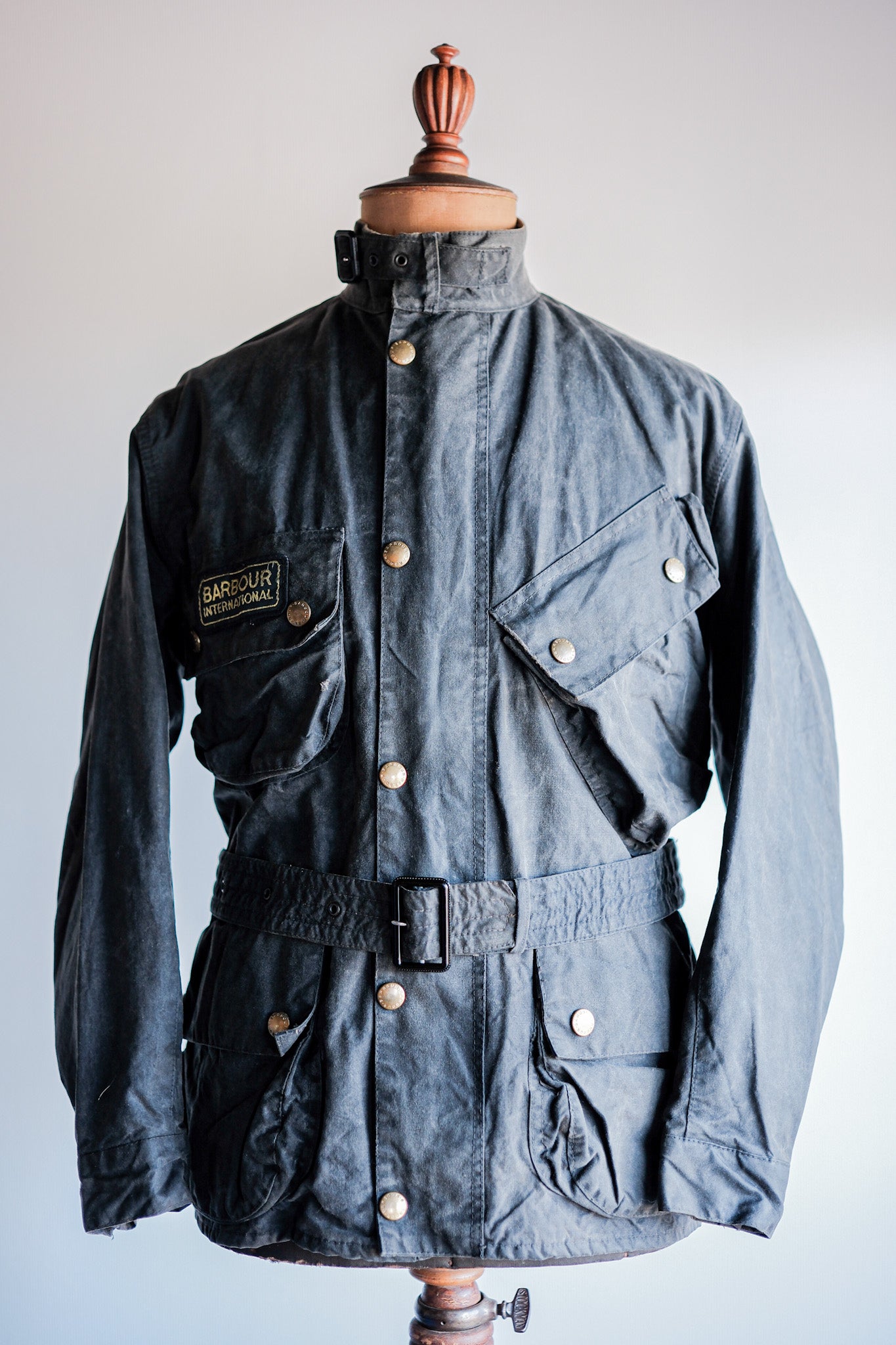 【~80's】Vintage Barbour "INTERNATIONAL SUIT" 2 Crest Size.38