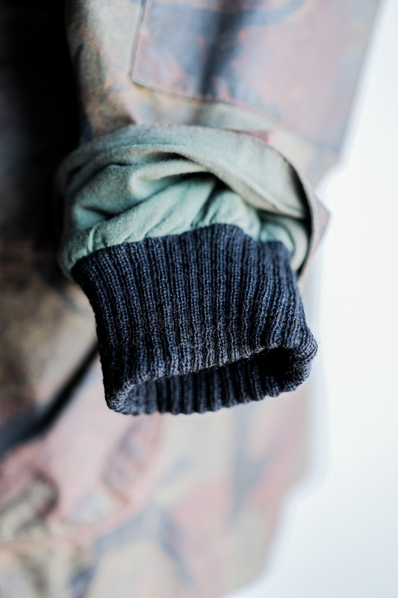 【~80's】Vintage Barbour DPM Camouflage Waxed Jacket “THE MILITARY" “2nd Model” 2 Crest Size.42