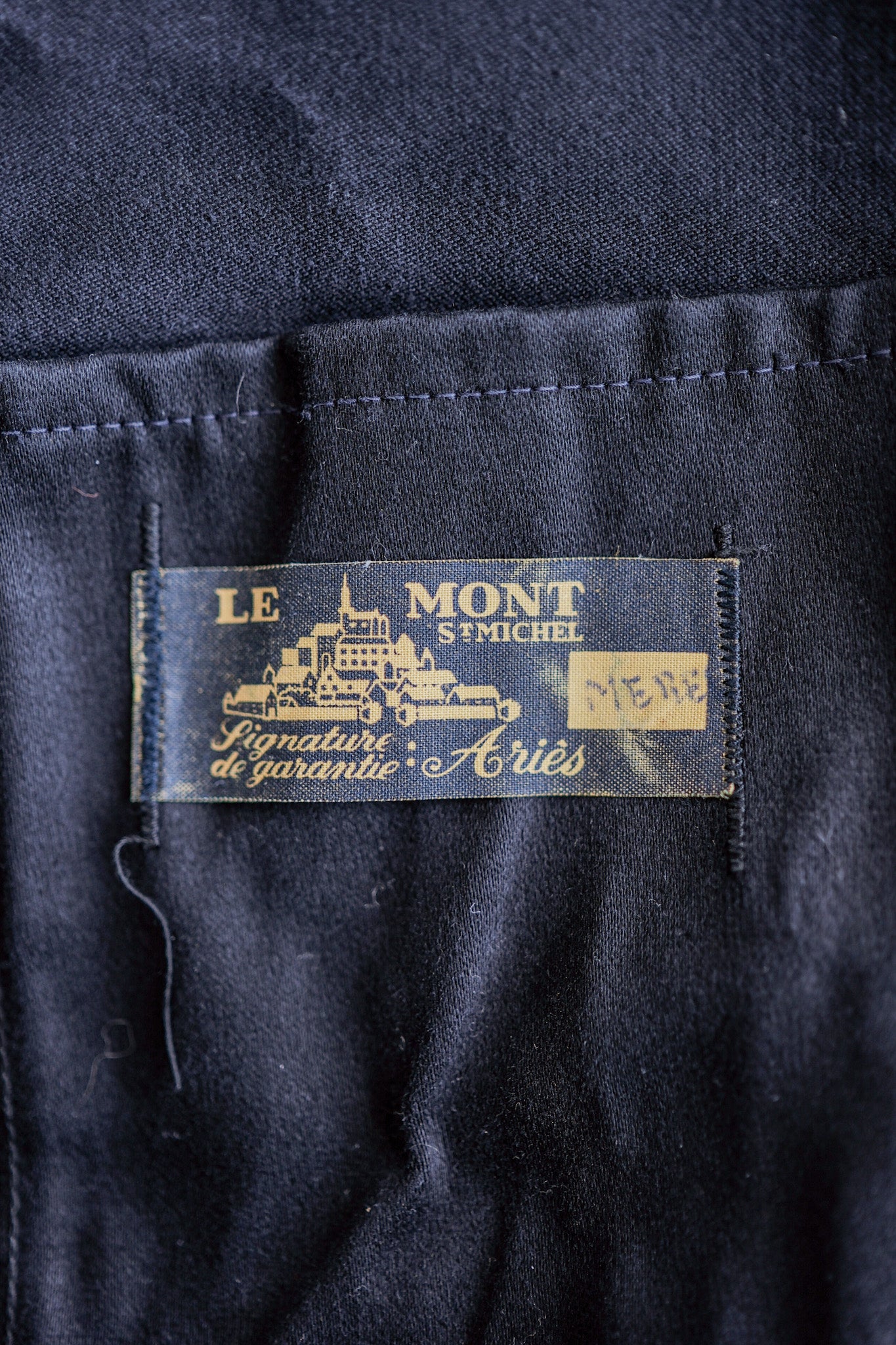 【~60's】French Vintage Black Moleskin Work Jacket "Le Mont St. Michel"