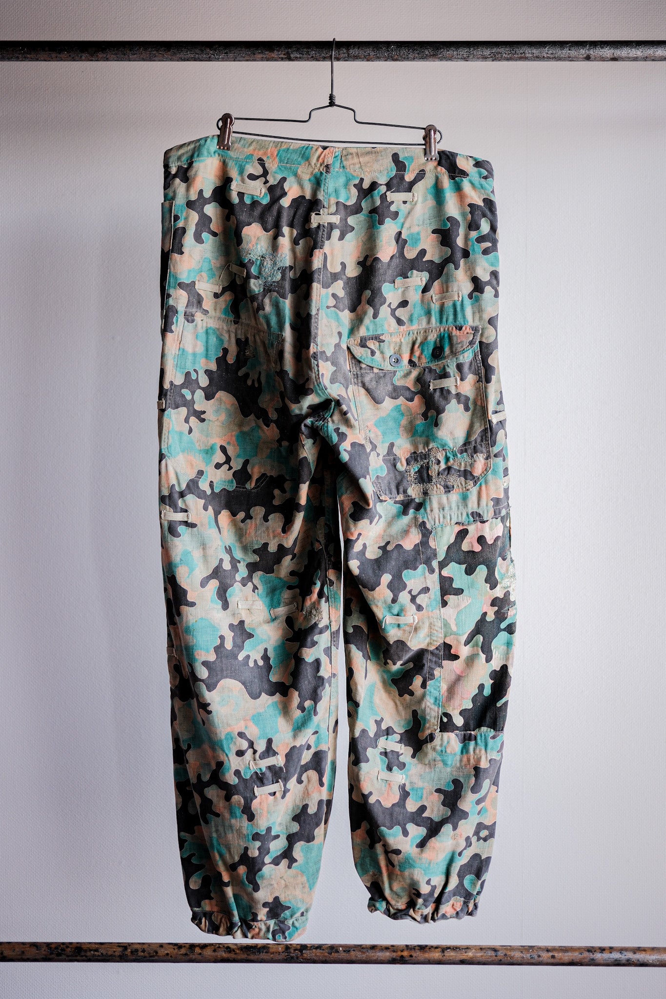【~50's】Czechoslovakian Army Dubaky Camouflage Reversible Trousers