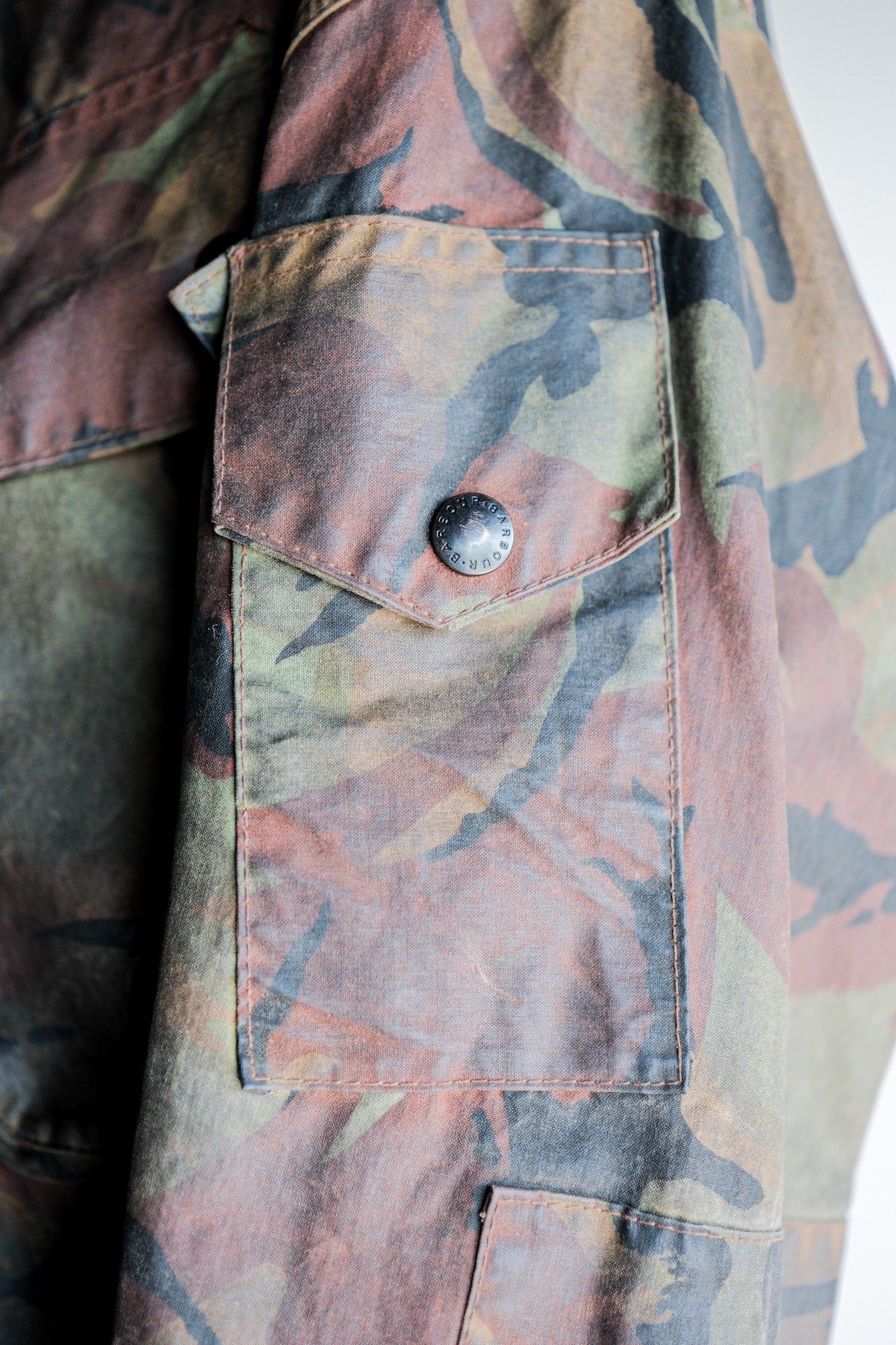 【~80's】Vintage Barbour DPM Camouflage Waxed Jacket “THE MILITARY" “2nd Model” 2 Crest Size.42