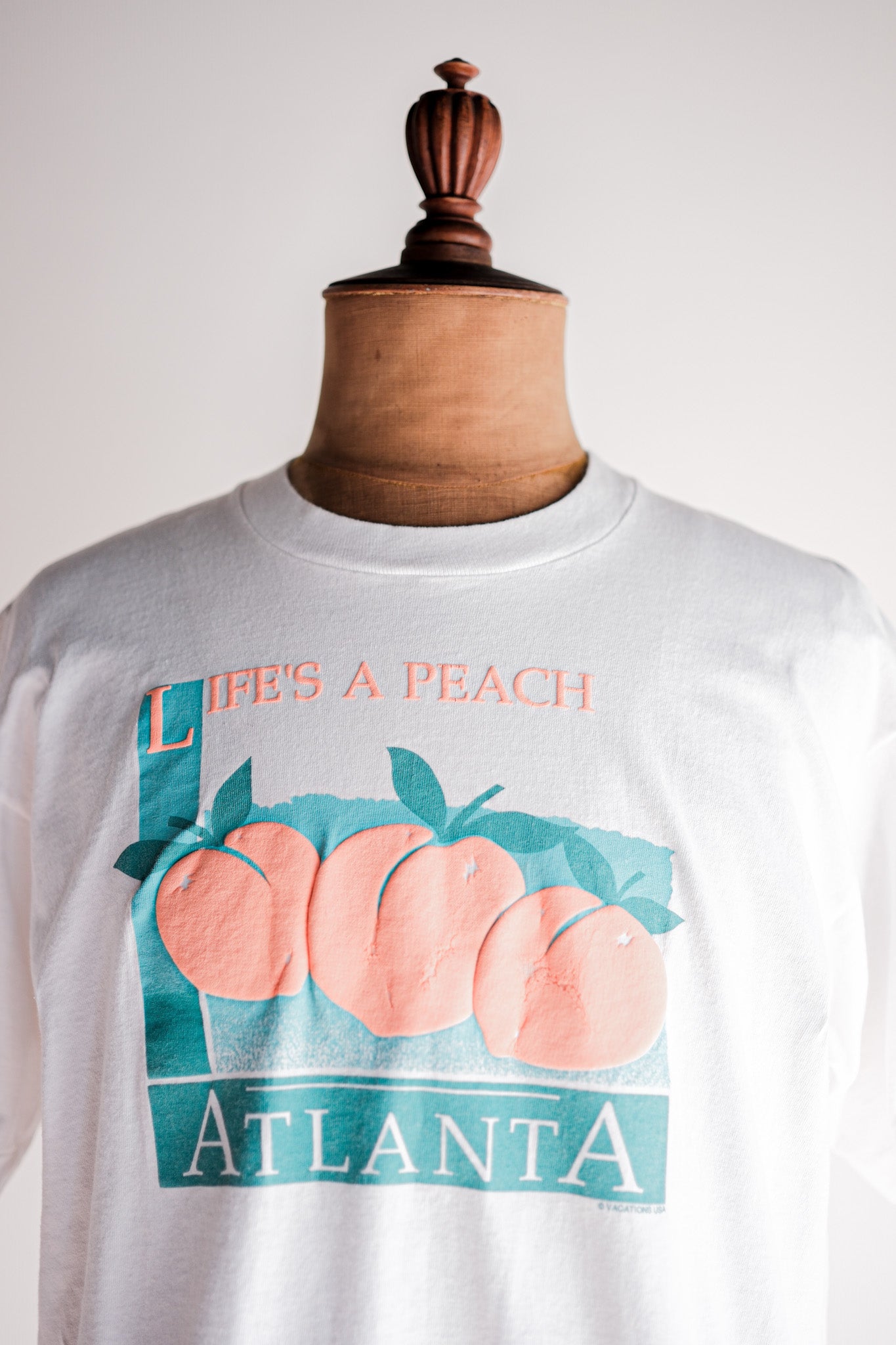 【~90's】Vintage Graphic Print T-shirt Size.XL "LIFE'S A PEACH" "Made in U.S.A."