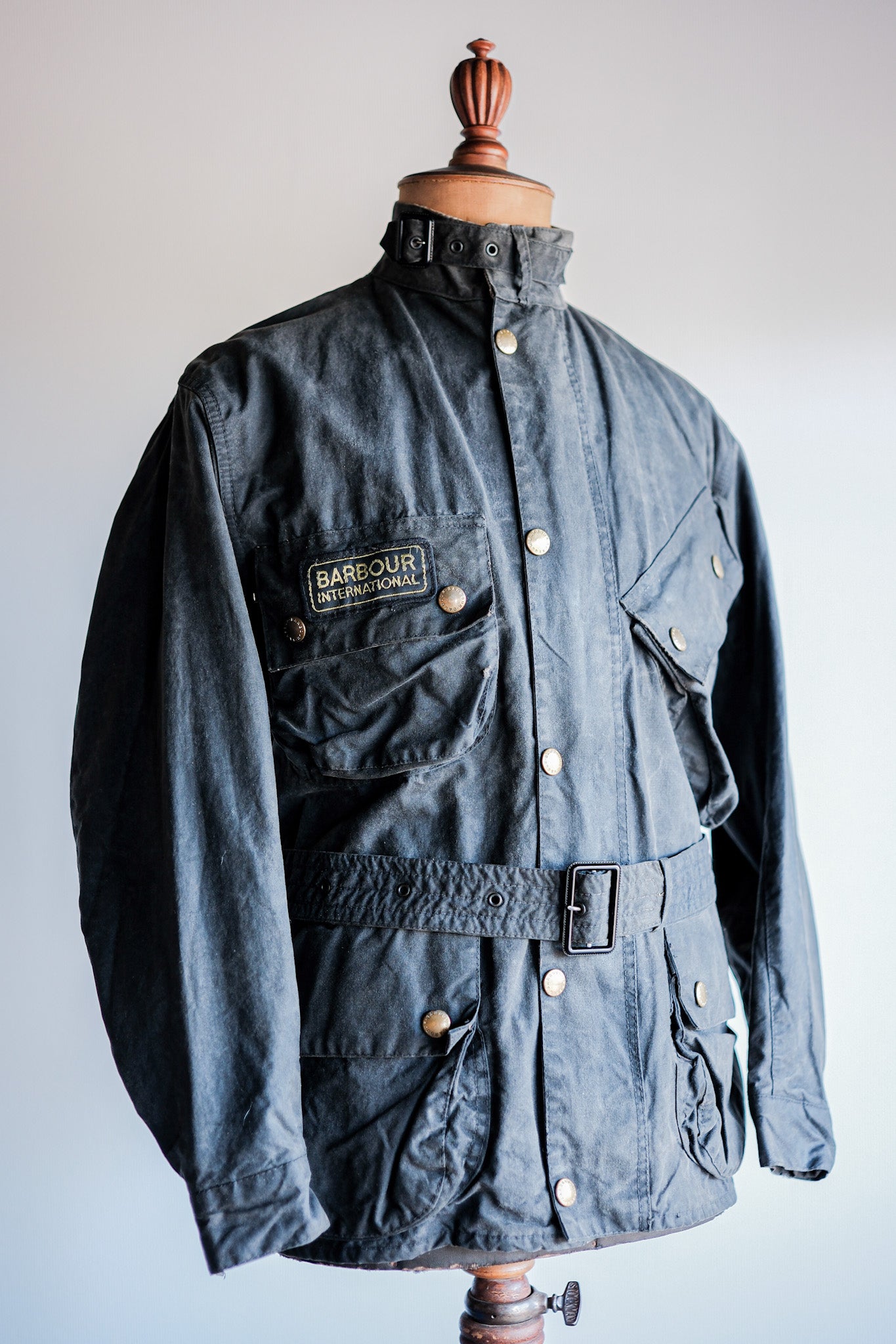 【~80's】Vintage Barbour "INTERNATIONAL SUIT" 2 Crest Size.38