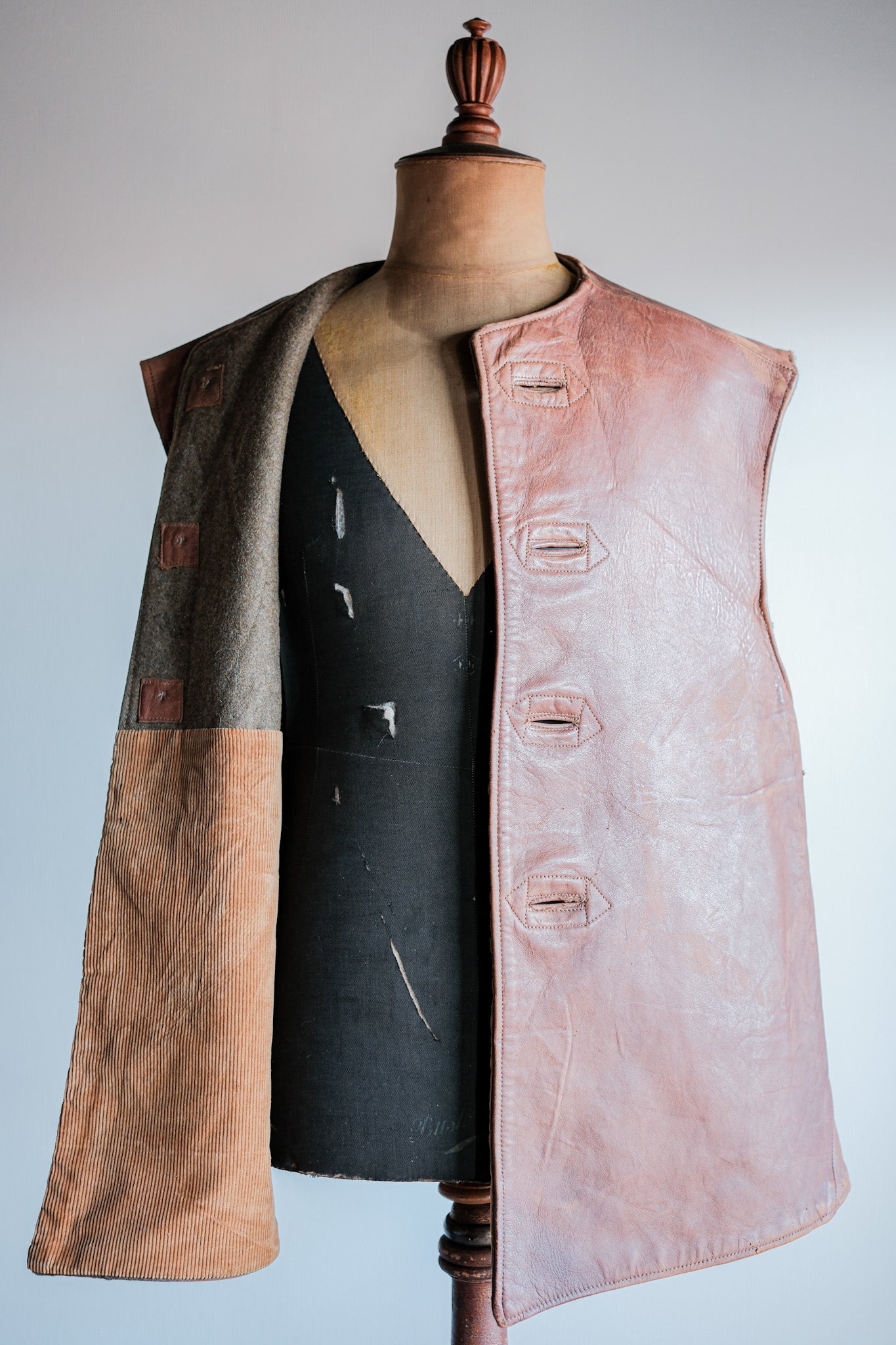 【~40's】British Army Jerkin Leather Vest "Modified"