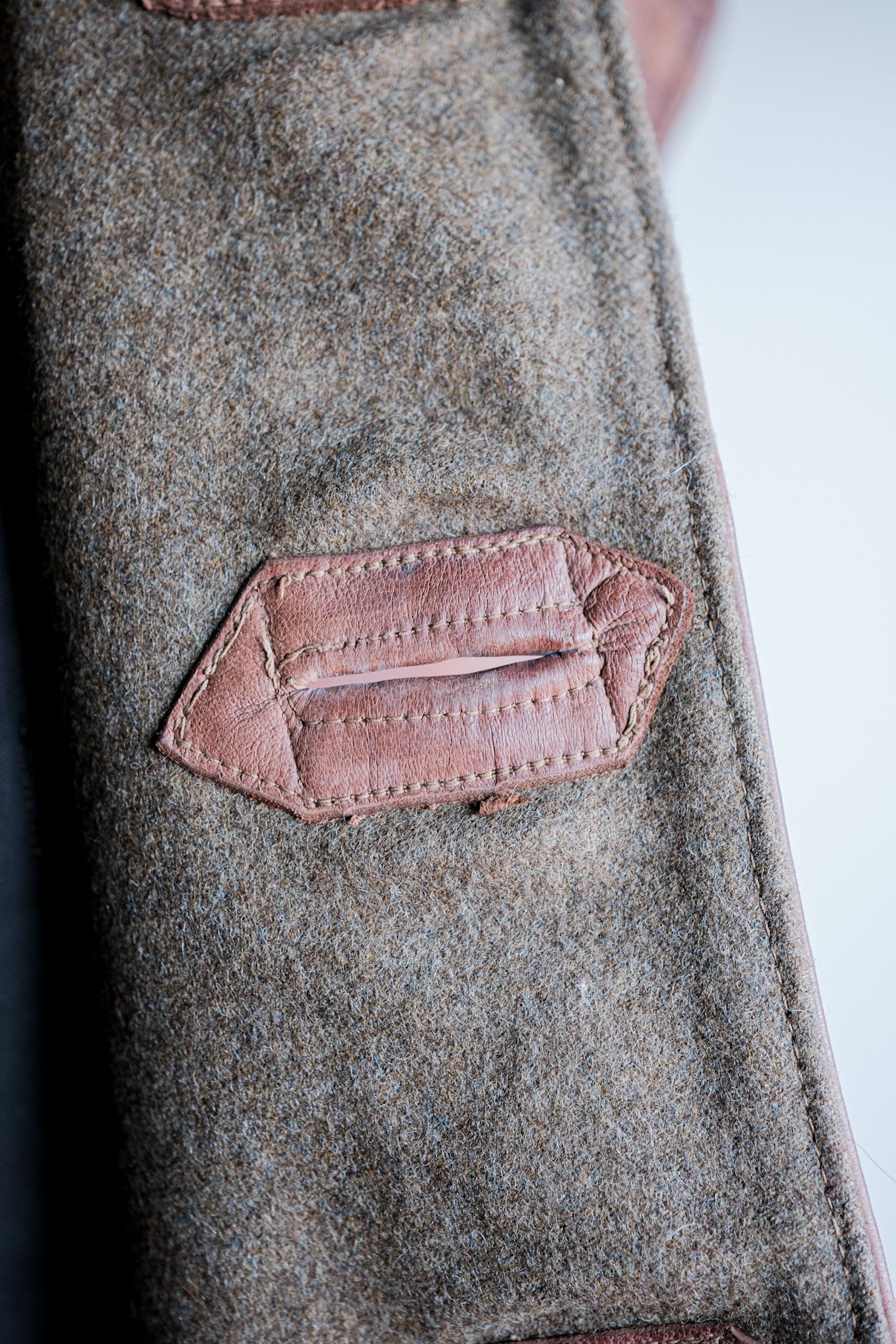 【~40's】British Army Jerkin Leather Vest "Modified"