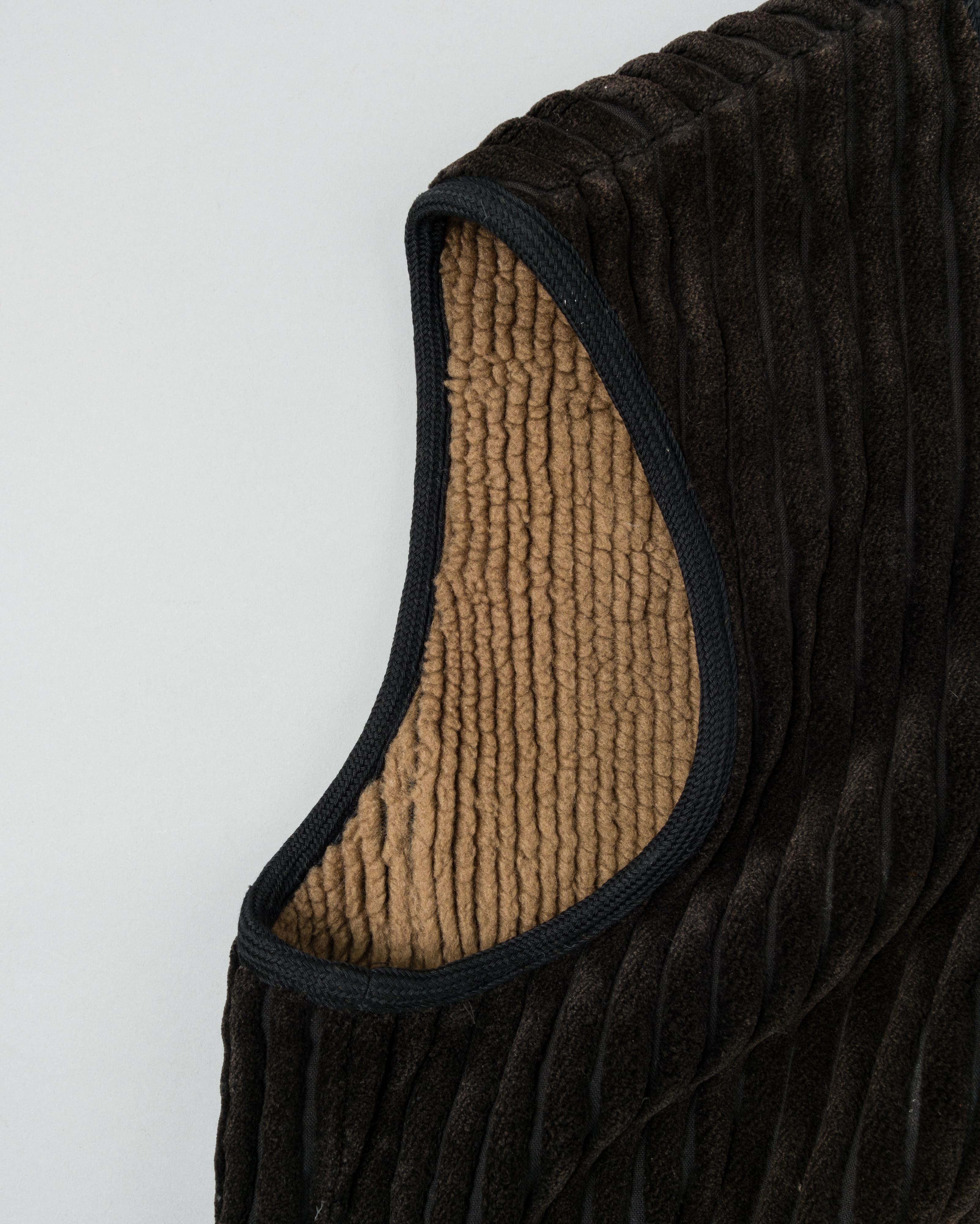 【~90's】Old EMPORIO ARMANI Pile Lined Heavy Corduroy Zip Up Vest Size.52