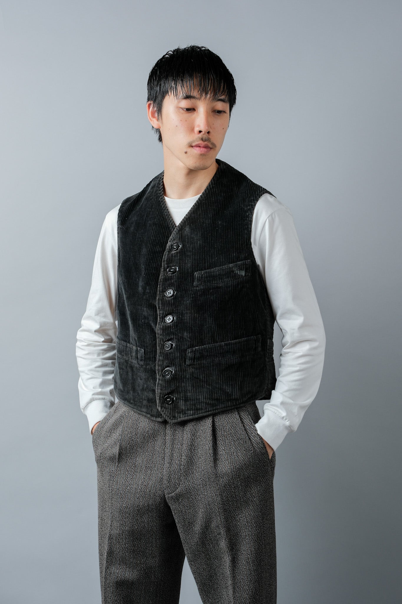 【~40's】French Vintage Black Corduroy Work Gilet "Adolphe Lafont"