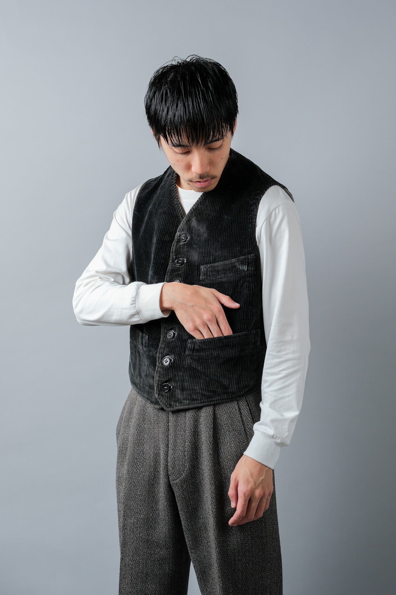 【~40's】French Vintage Black Corduroy Work Gilet "Adolphe Lafont"