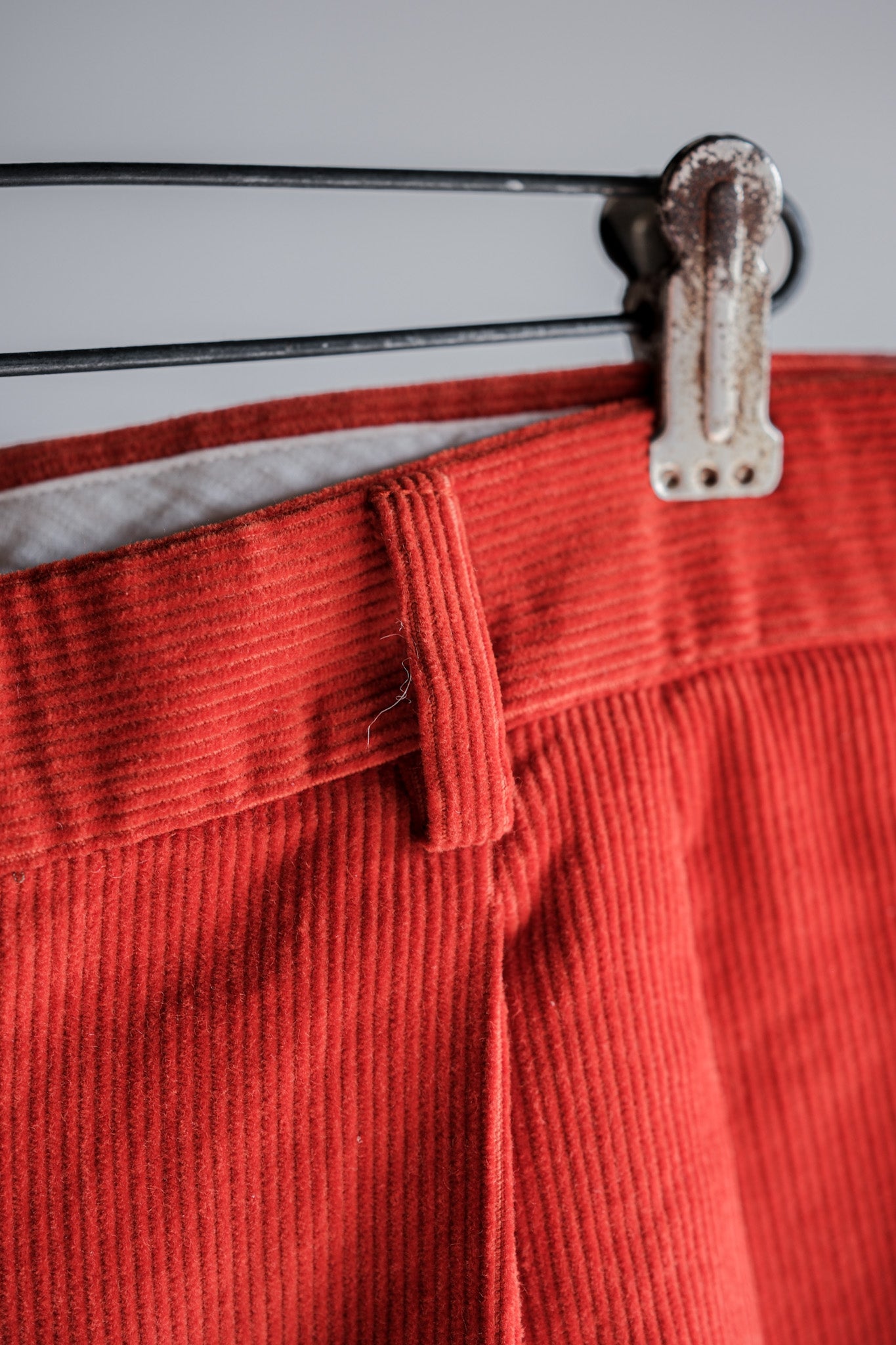 【~90's】Italian Vintage 2 Tuck Turn Up Corduroy Trousers Size.50