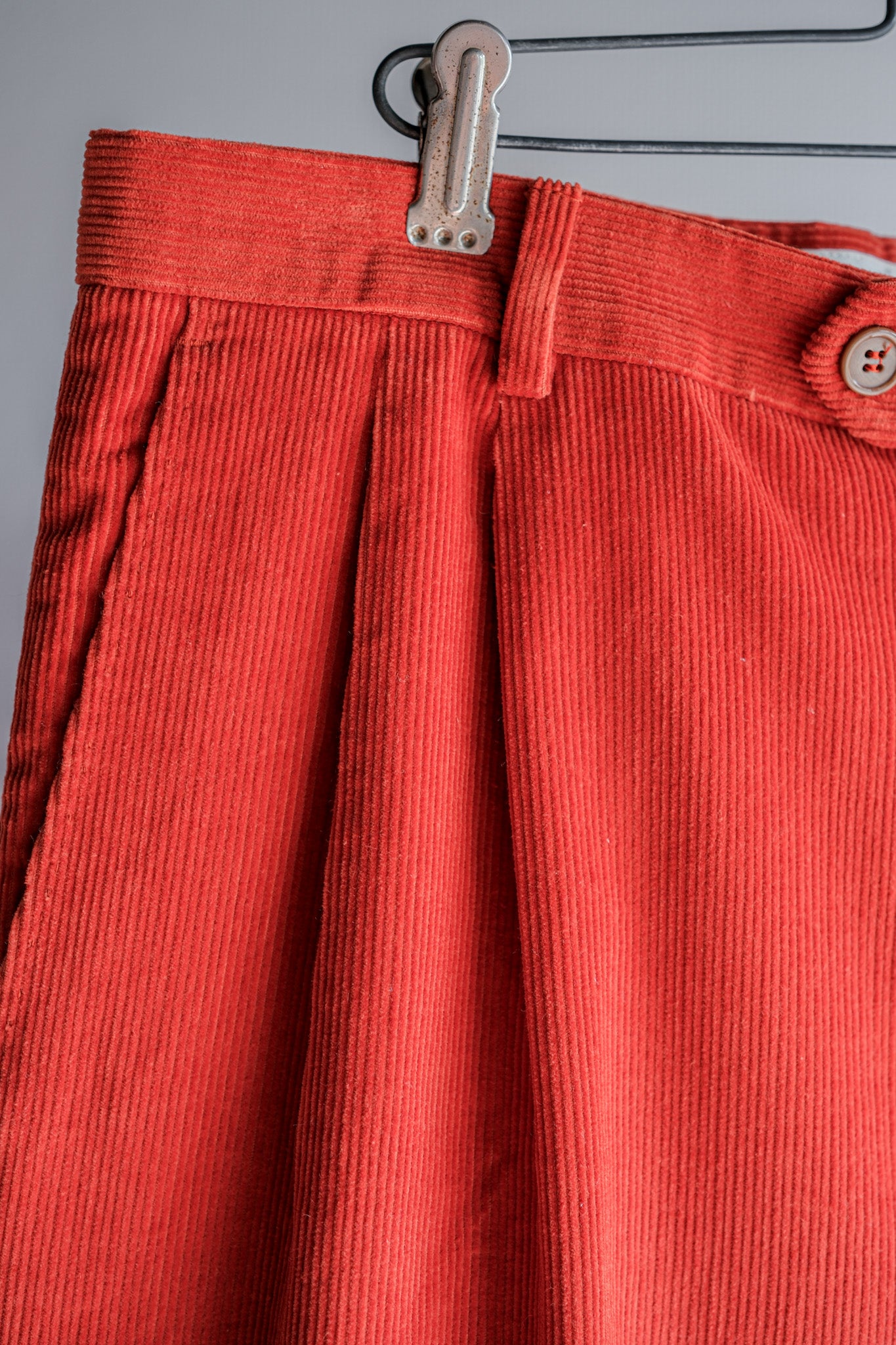 【~90's】Italian Vintage 2 Tuck Turn Up Corduroy Trousers Size.50