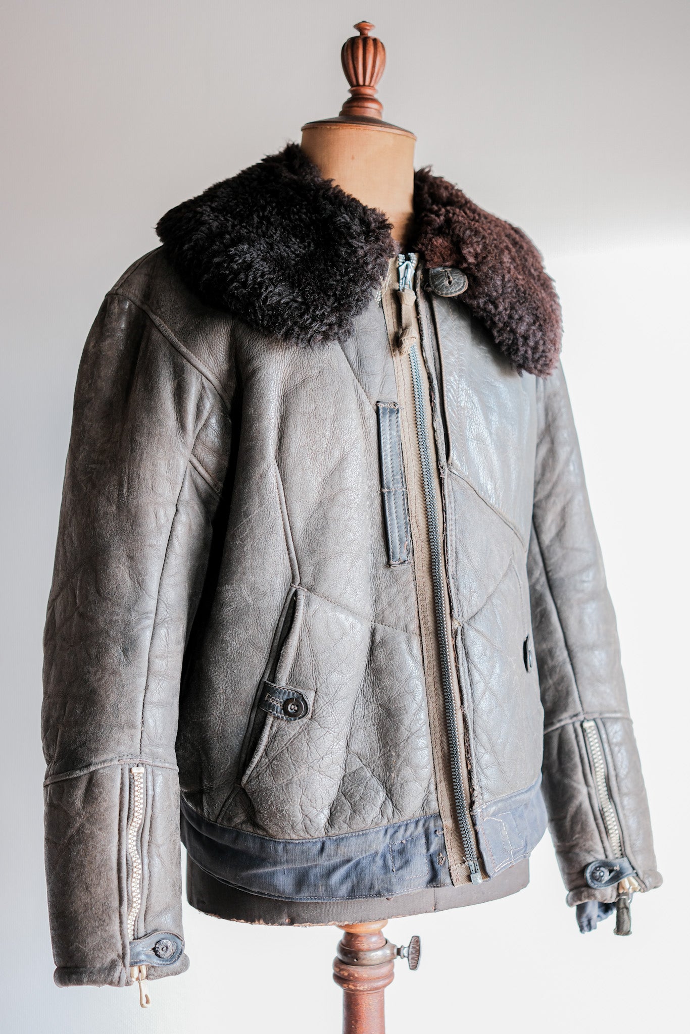 【~40's】WWⅡ German Air Force Winter Flight Jacket "Luftwaffe"