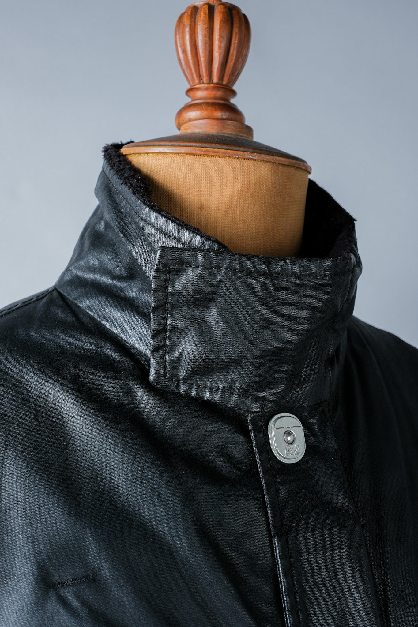 【~90’s】Old ARMANI JEANS Black Cotton Resina Belted Jacket Size.54