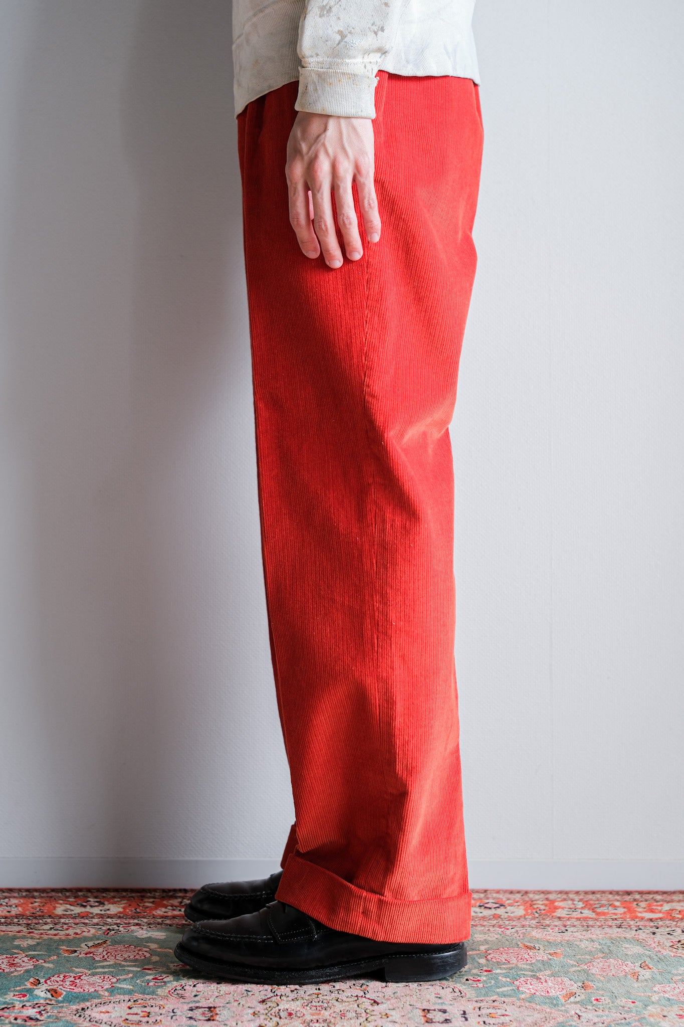 【~90's】Italian Vintage 2 Tuck Turn Up Corduroy Trousers Size.50