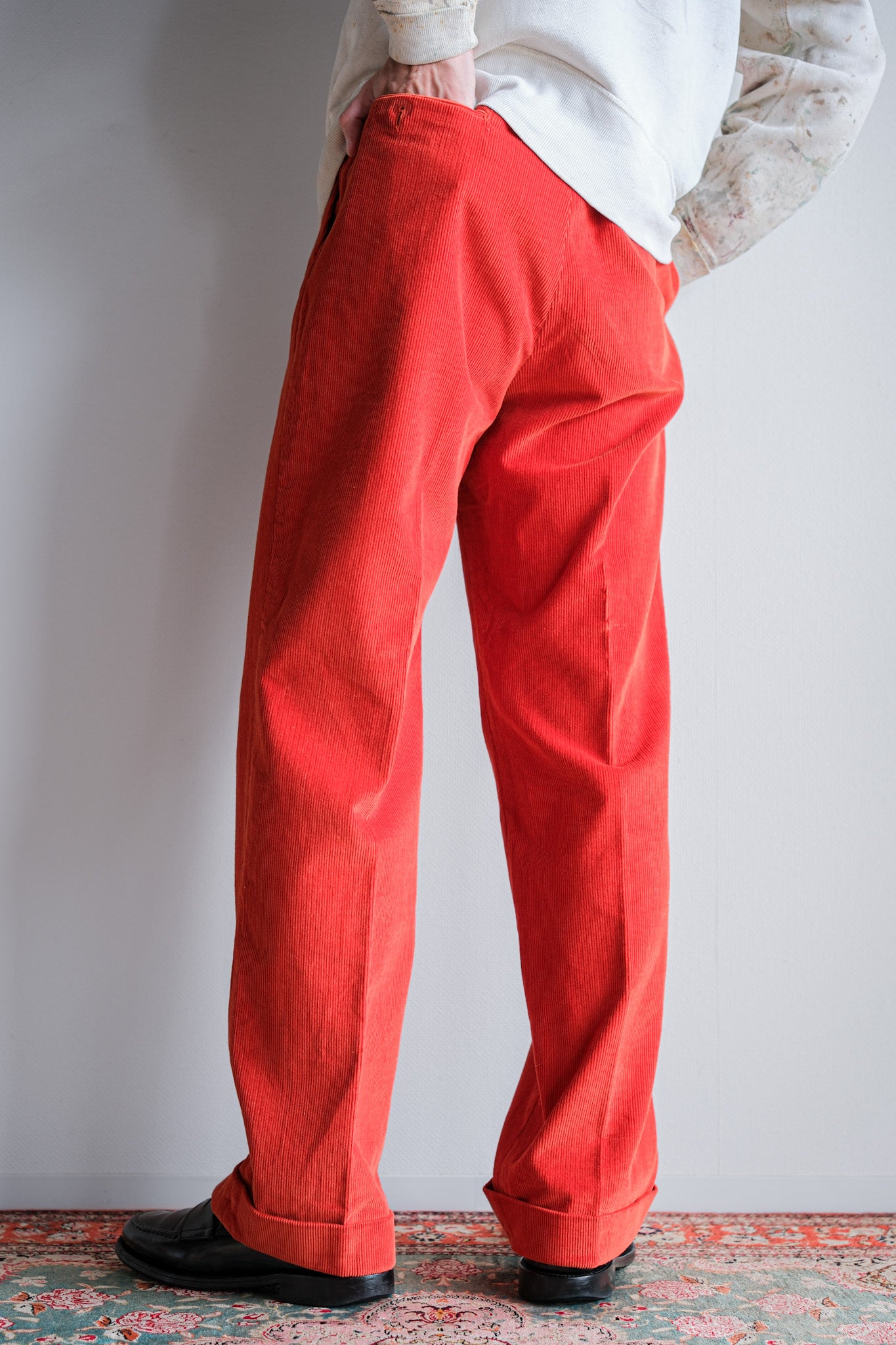 【~90's】Italian Vintage 2 Tuck Turn Up Corduroy Trousers Size.50