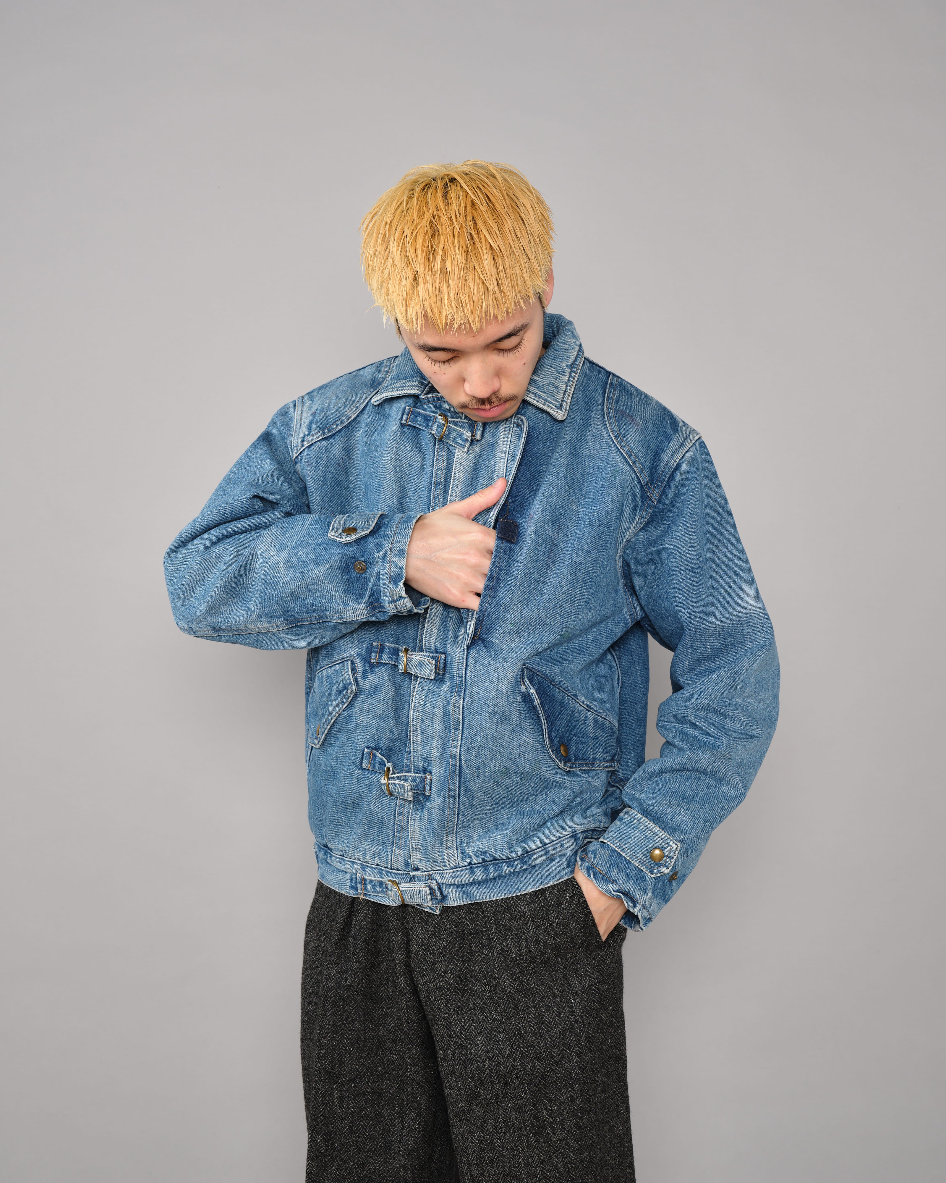 【~80’s】Italian Vintage D-ring Strap Front Design Denim Blouson Size.44