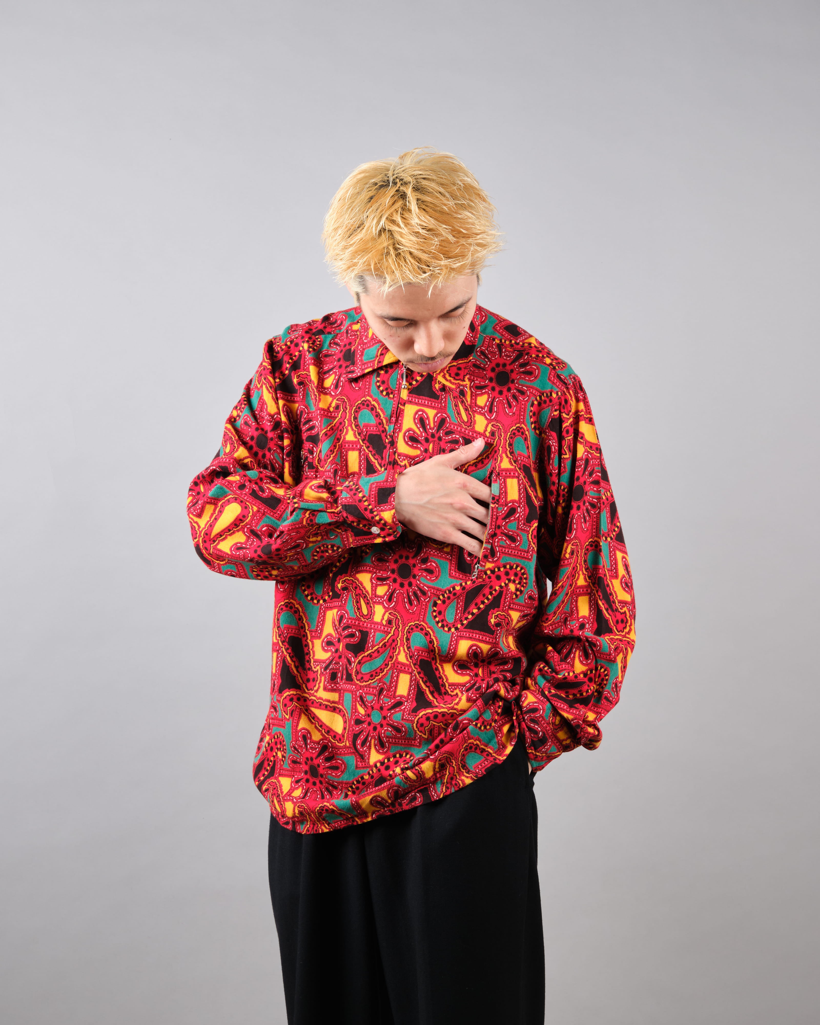【~70’s】German Vintage Atomic Pattern Half Zip Rayon Shirt