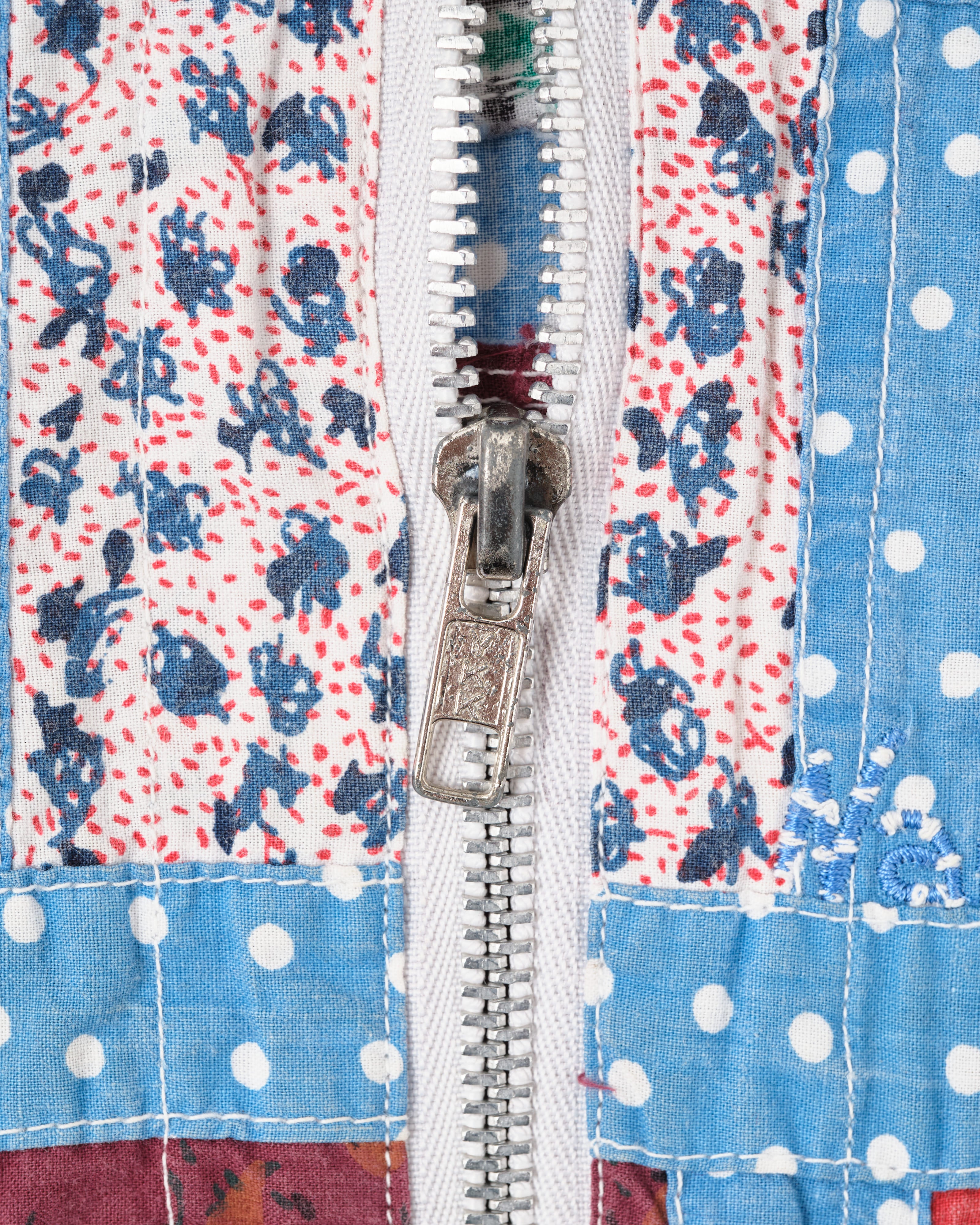 【~90’s】Old NAF NAF Various Patterned Patchwork Zip Up Hooded Jacket