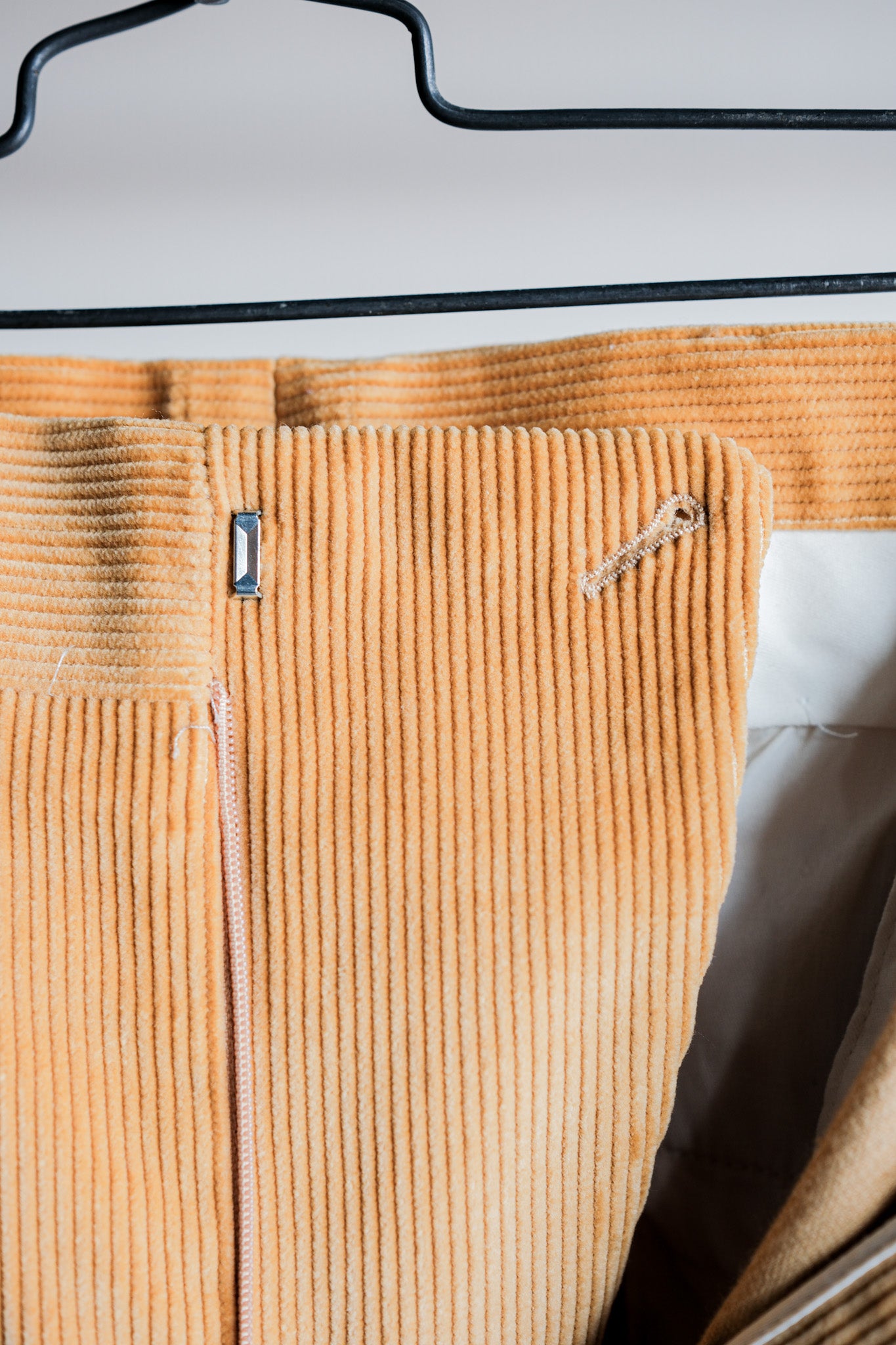 【~00's】Old ARNYS PARIS In Tuck Turn Up Corduroy Trousers Size.44
