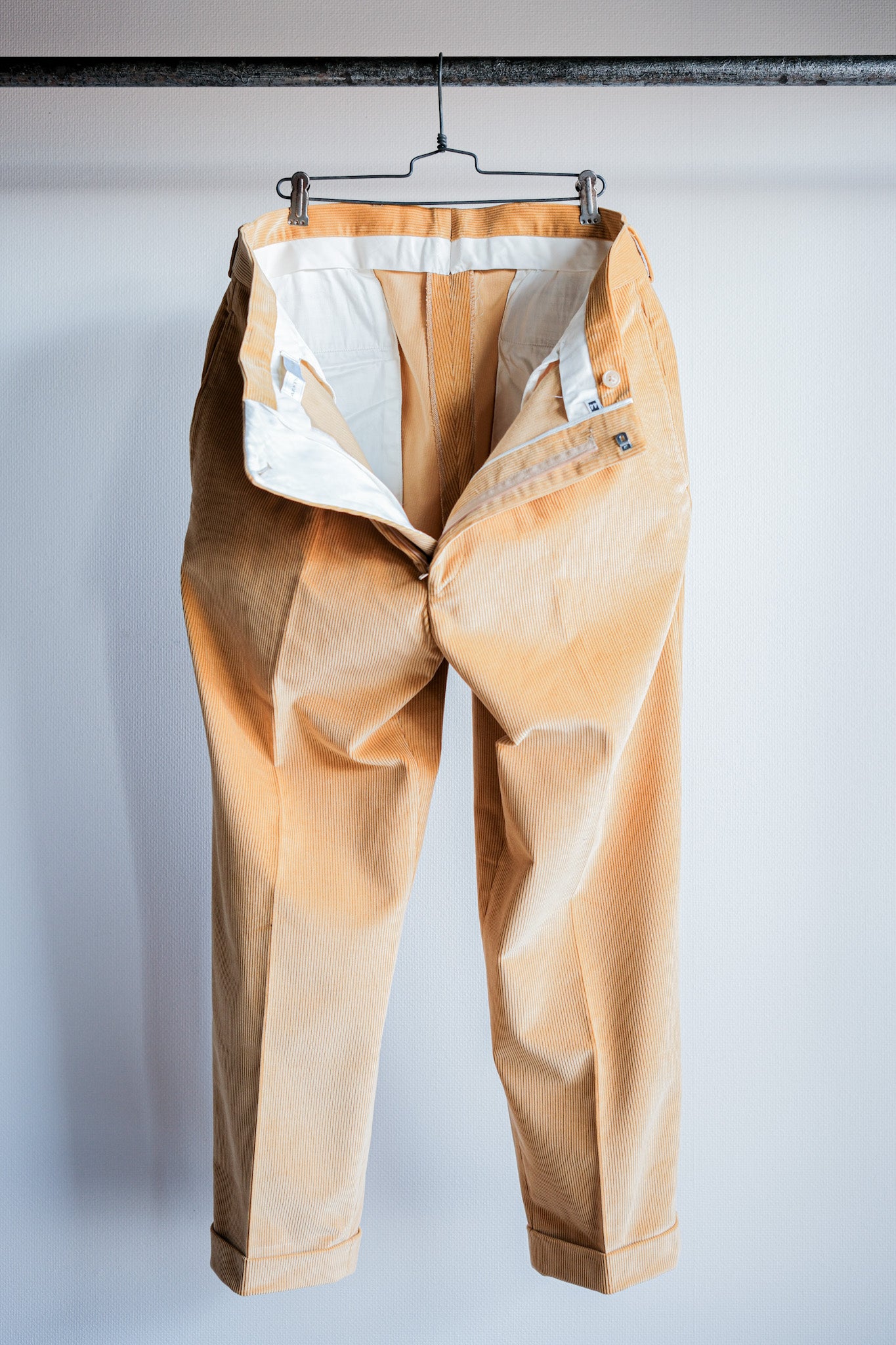 【~00's】Old ARNYS PARIS In Tuck Turn Up Corduroy Trousers Size.44