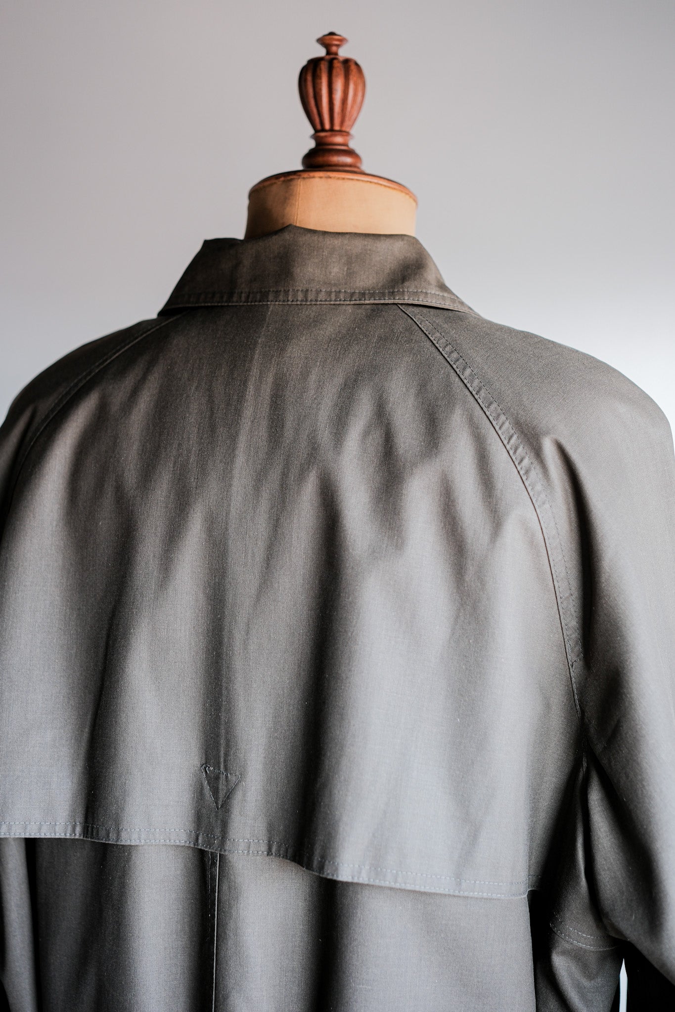 【~80's】Old Yves Saint Laurent Raglan Sleeve Coat With Liner Size.54